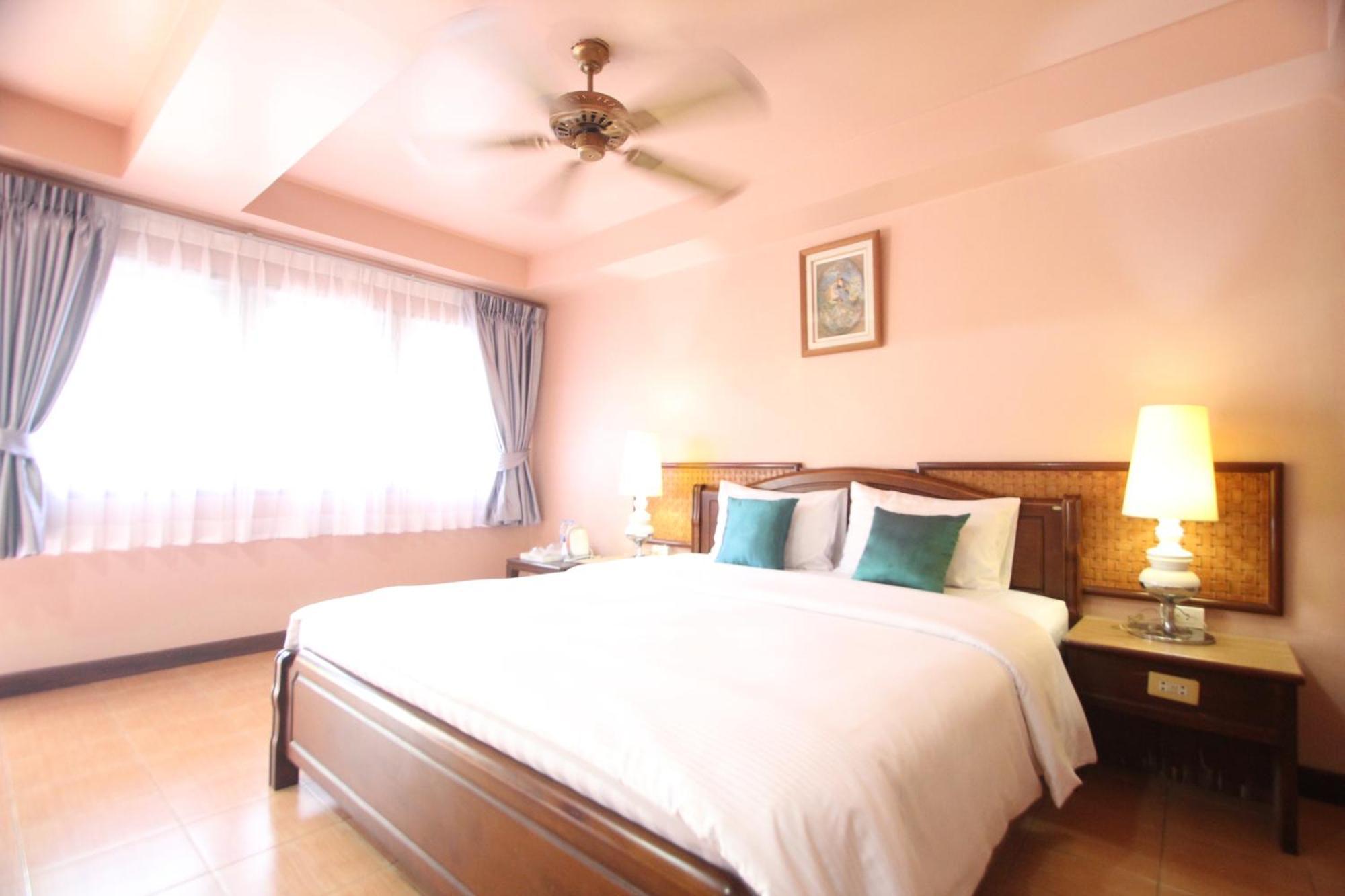 Interhouse By Haii Collection * Kata Beach (Phuket)