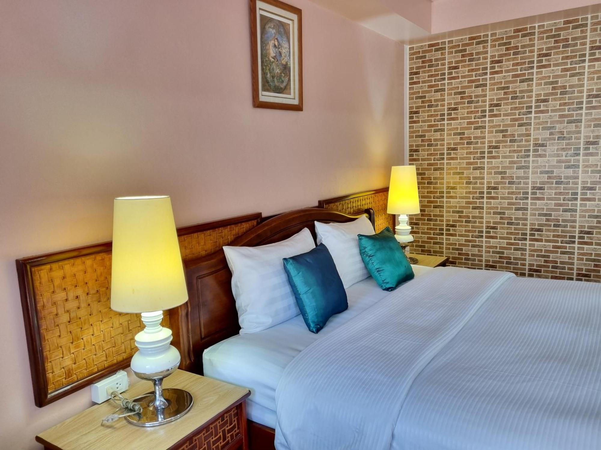 Interhouse By Haii Collection * Kata Beach (Phuket)