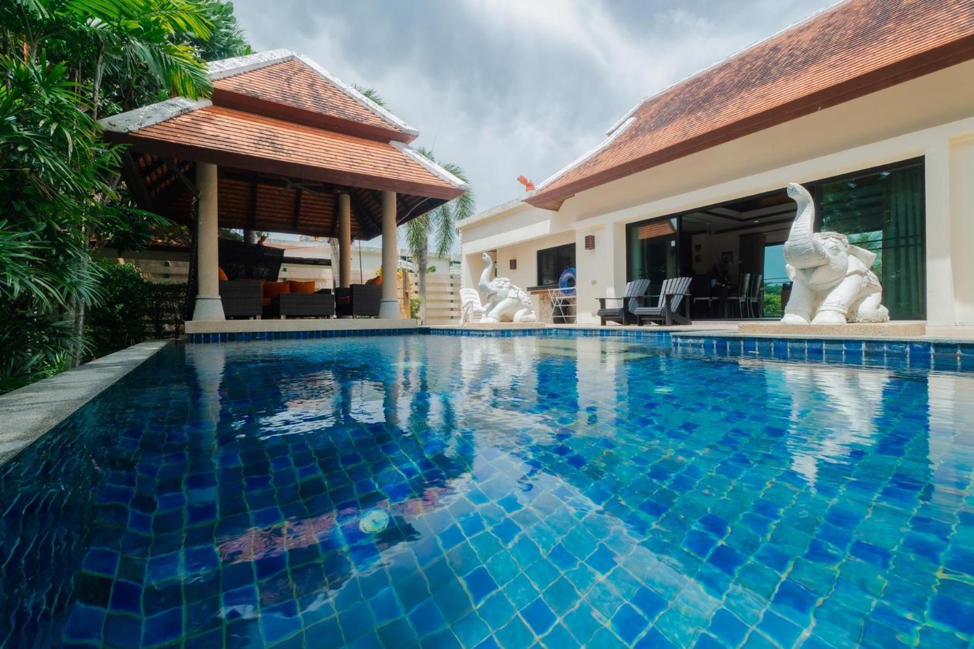 Villa Lotus Pool *