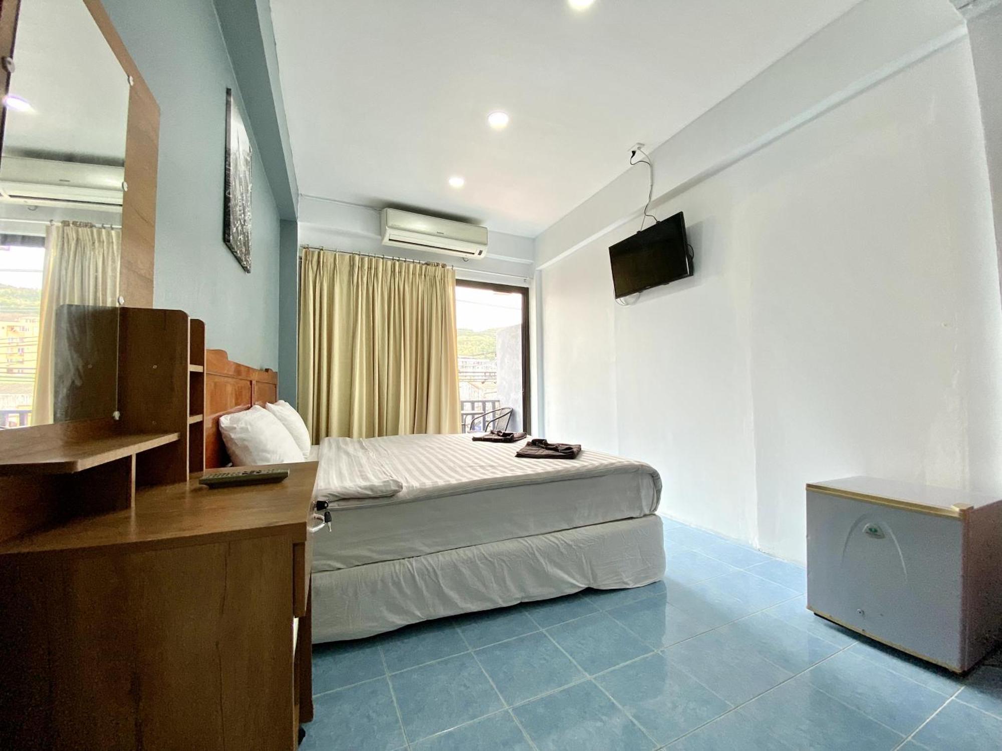 Rumah tetamu Mini Thai 2*