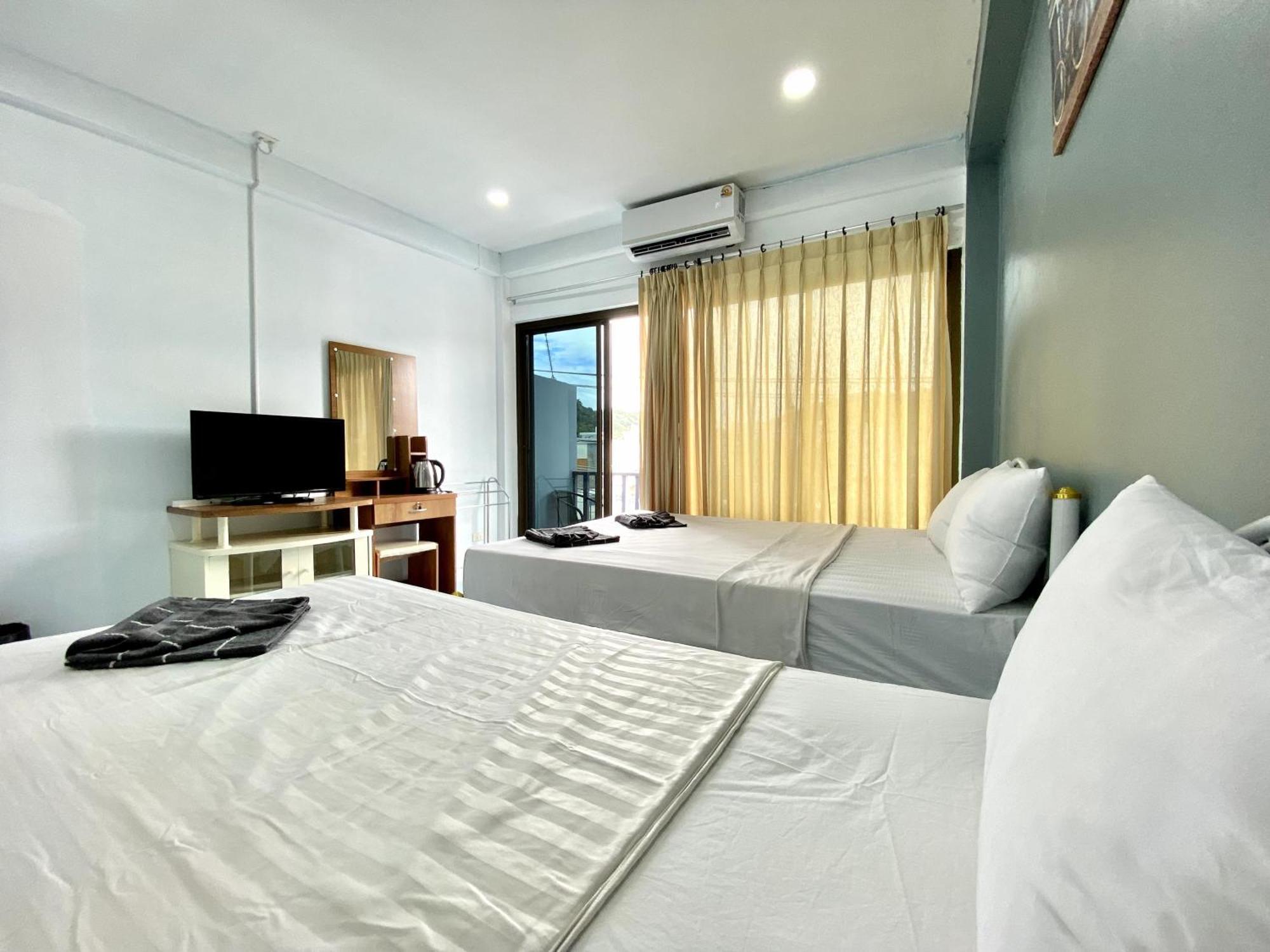 Mini Thai Rumah tetamu 2*