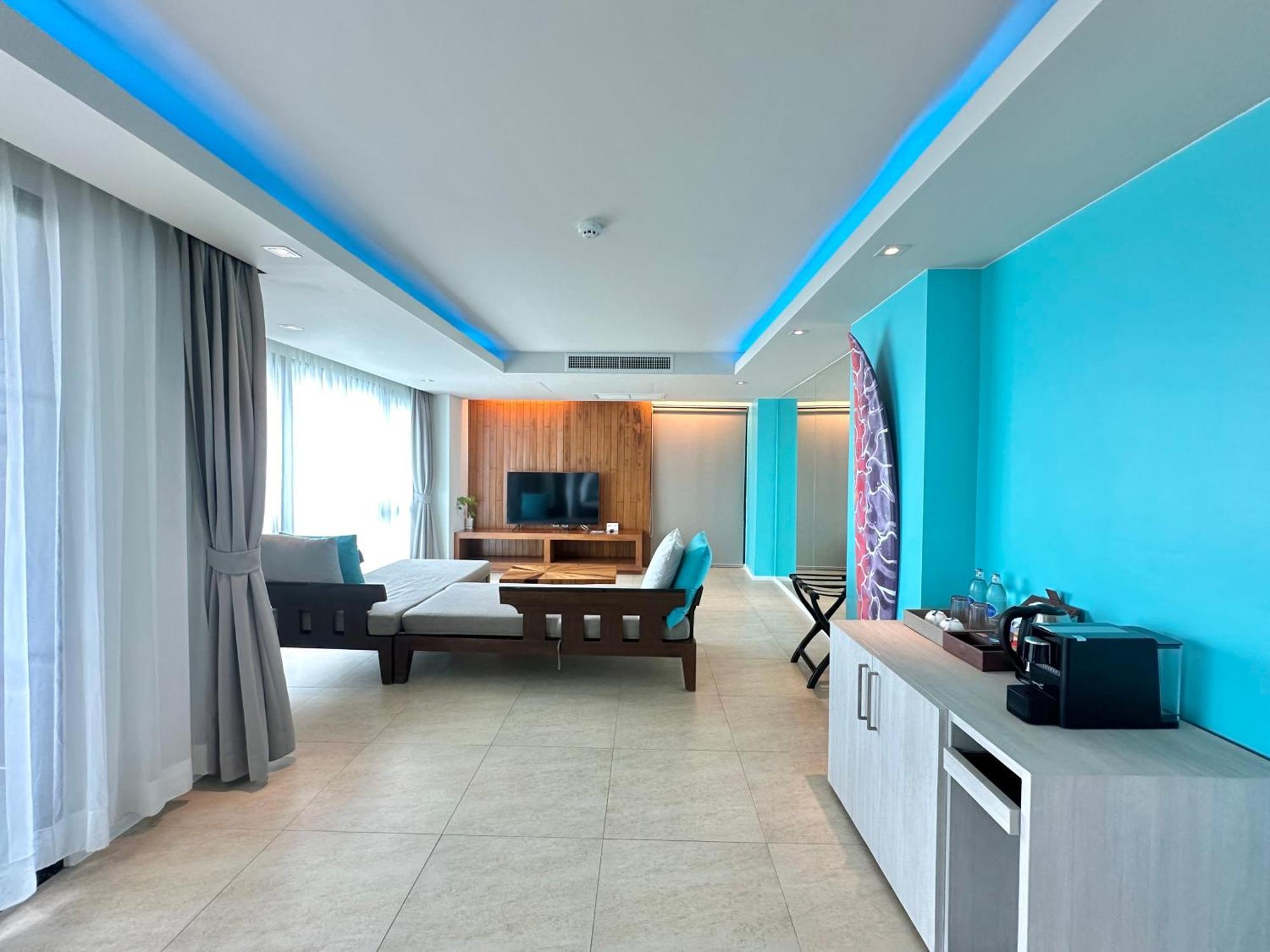 Zenmaya Oceanfront Phuket, Trademark Collection By Wyndham Resort 5*