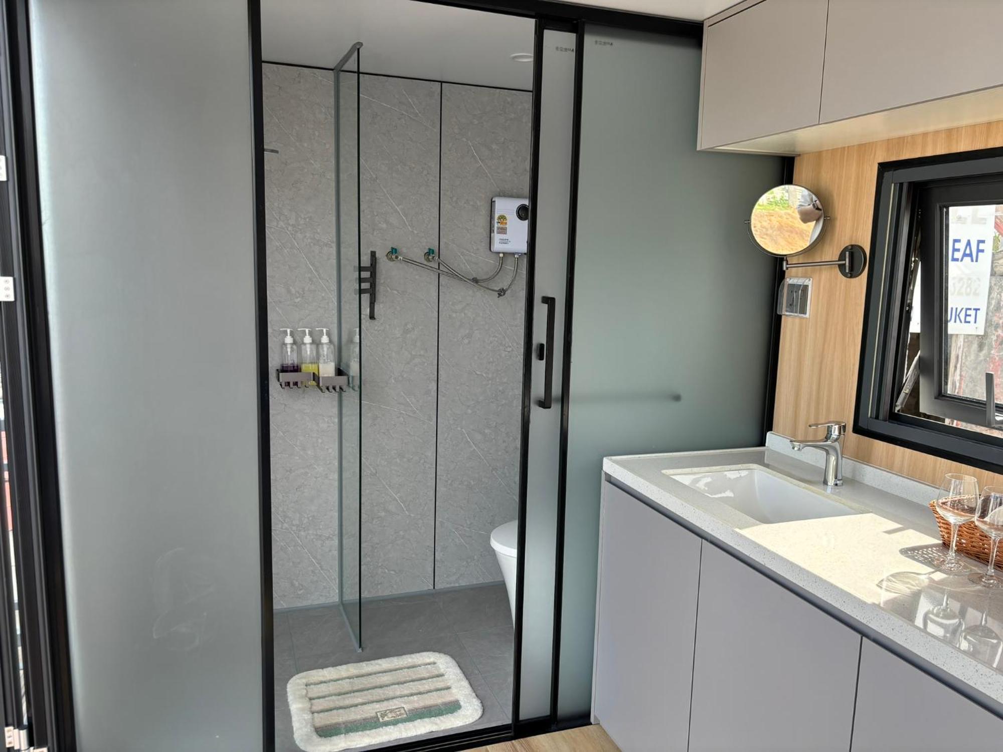 Space House Phuket Rawai