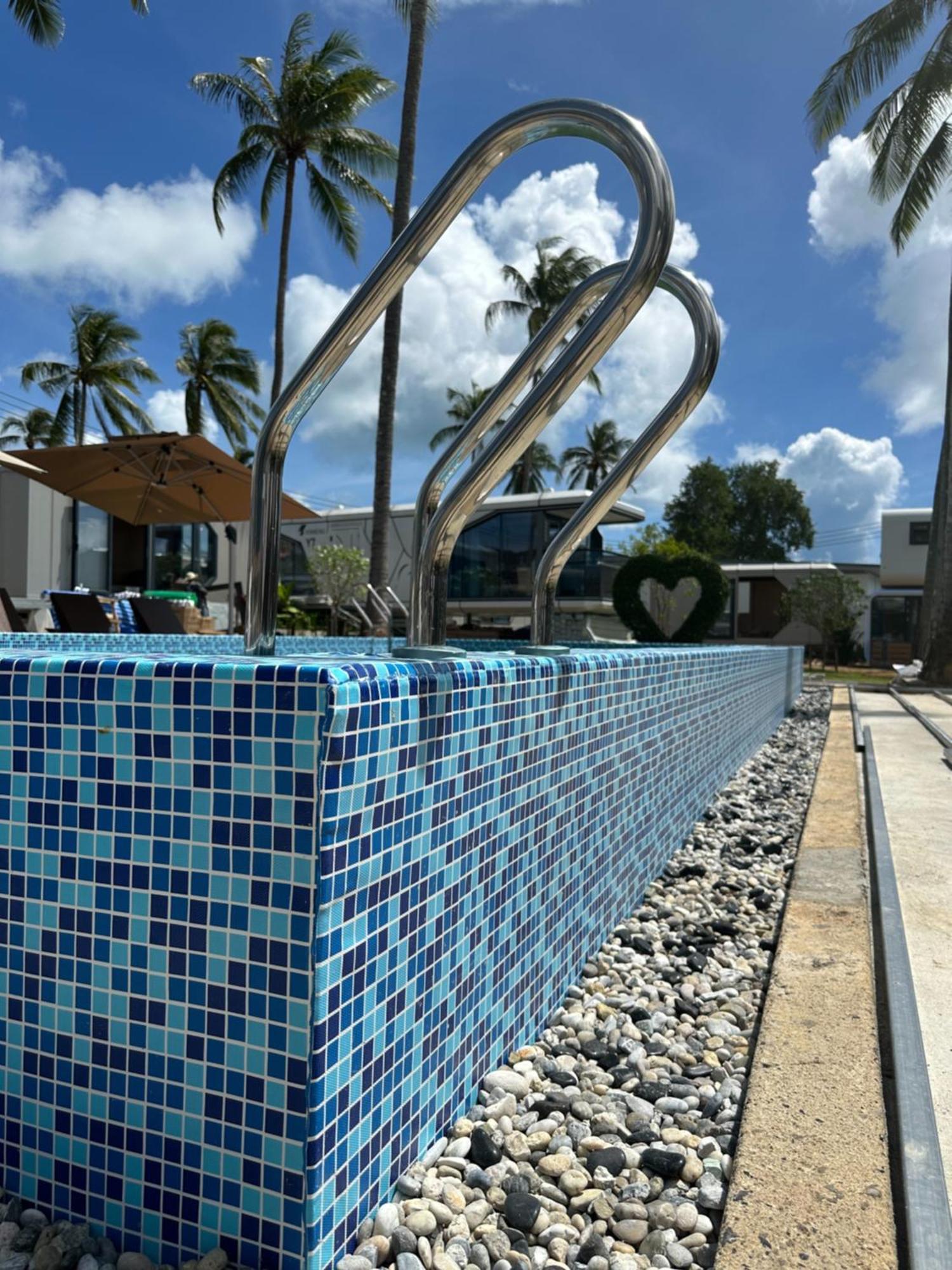 Space House Phuket 4*