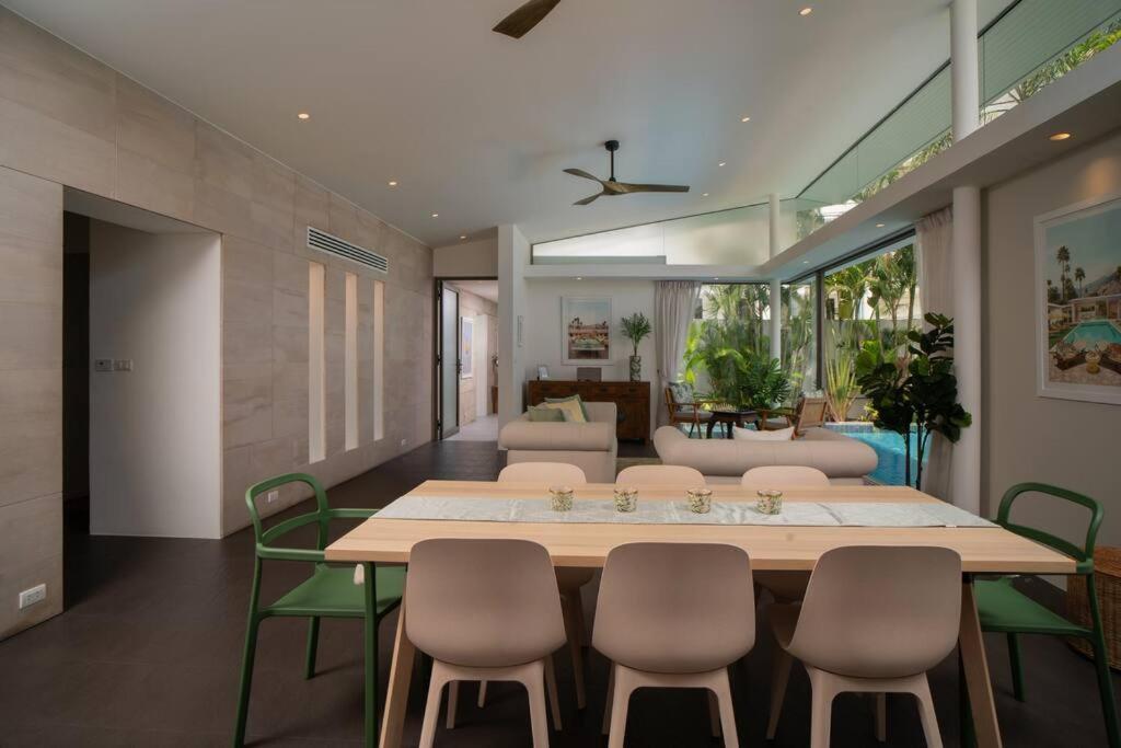 Villa Modern Tranquillity Pool Villa, Layan Thalang