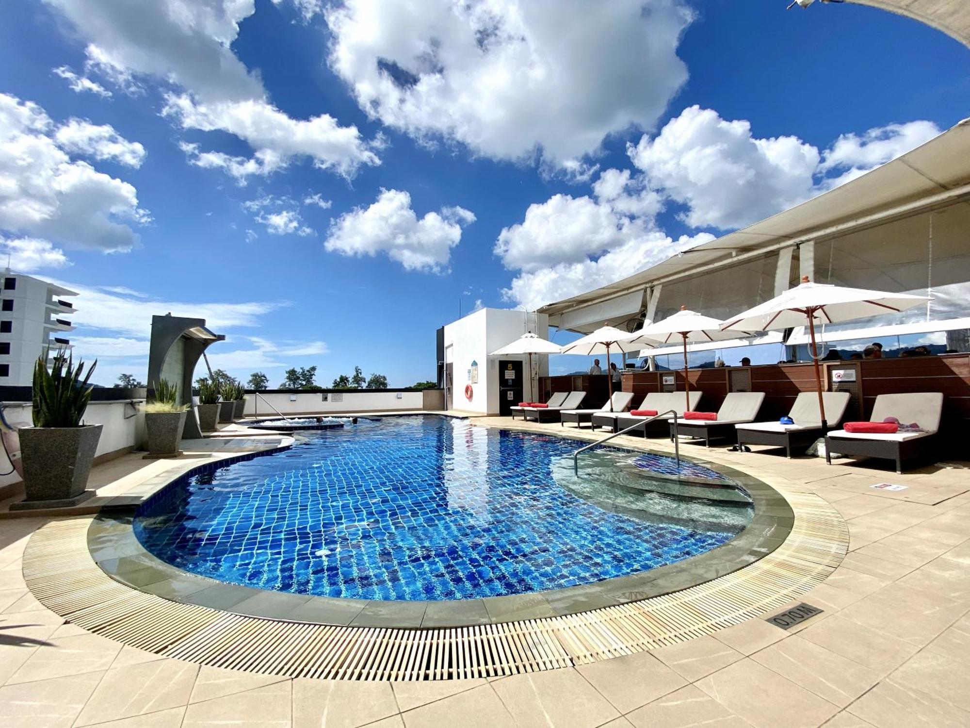 - - Absolute Bangla Unit Apartment Patong