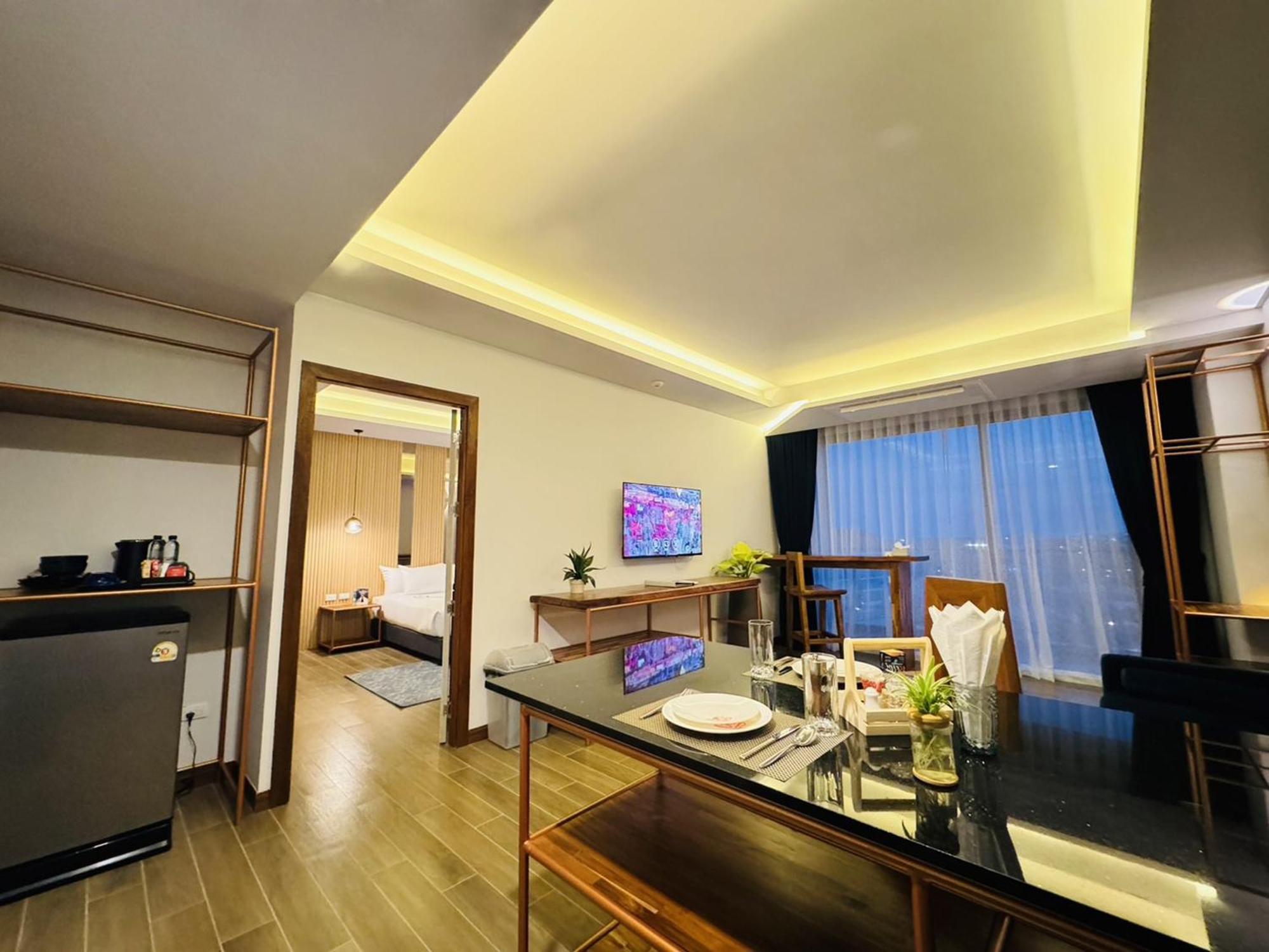Hotel The Blue Mavi Chalong