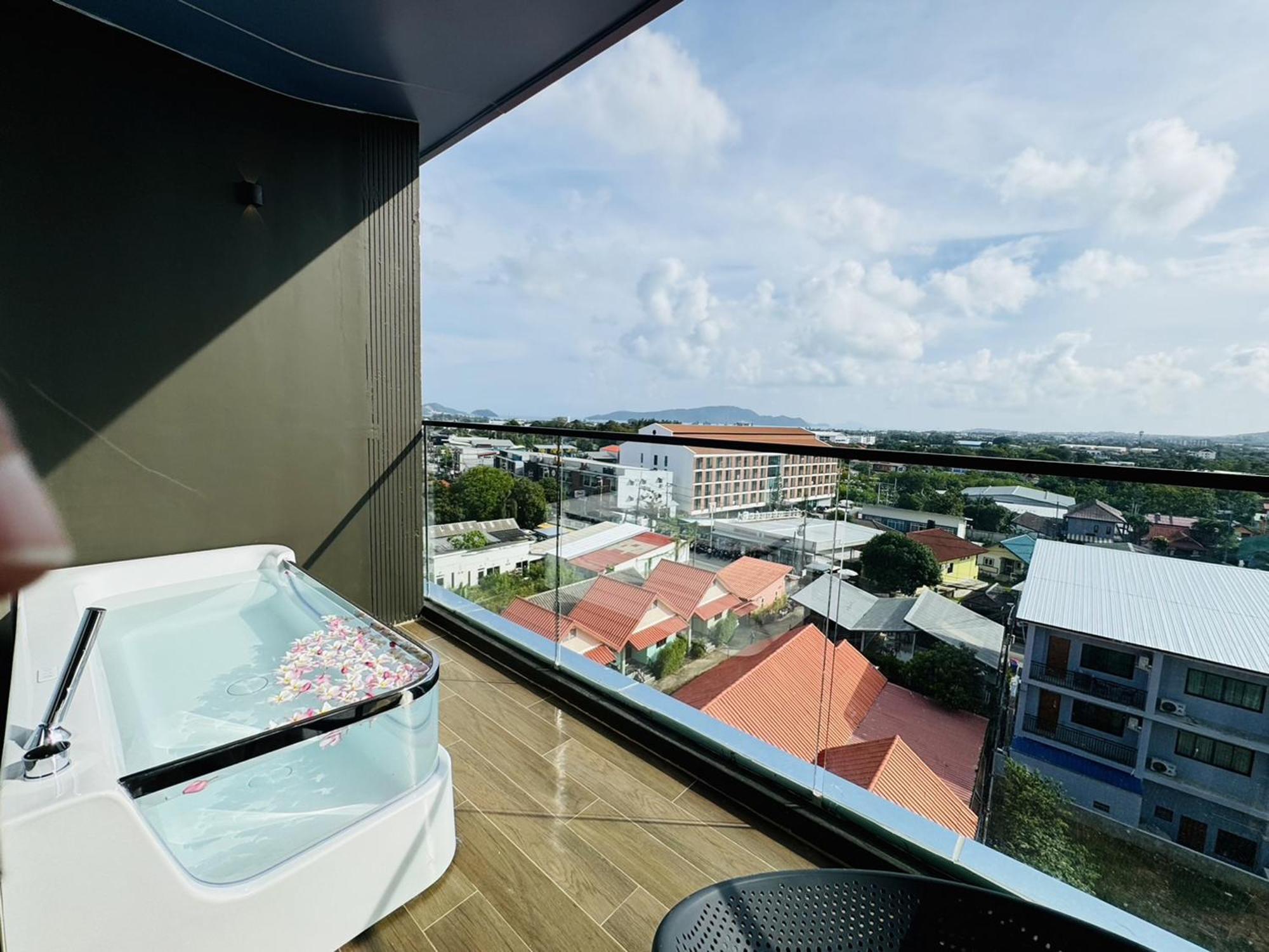 The Blue Mavi Hotel