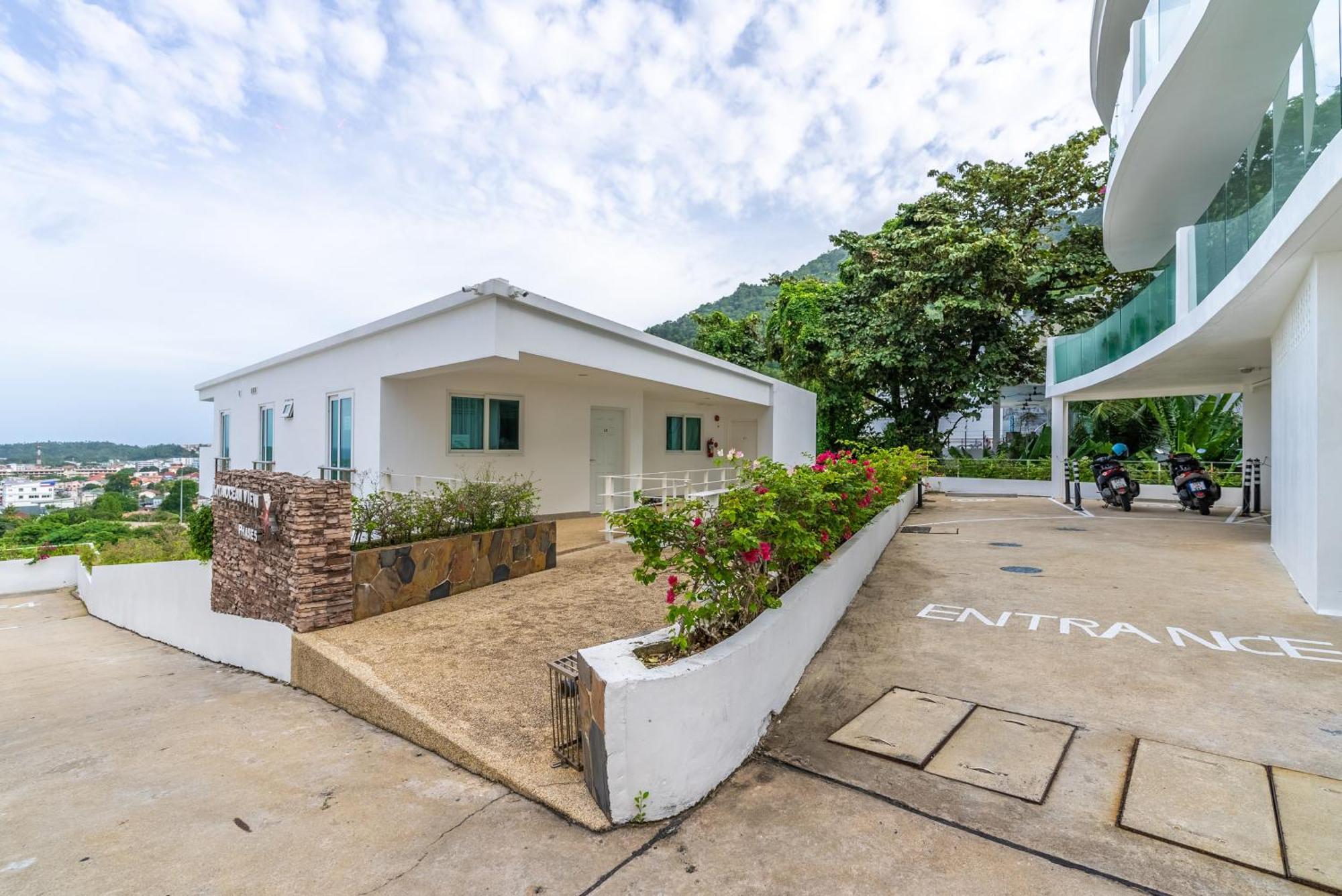 Apartment Kata Ocean View