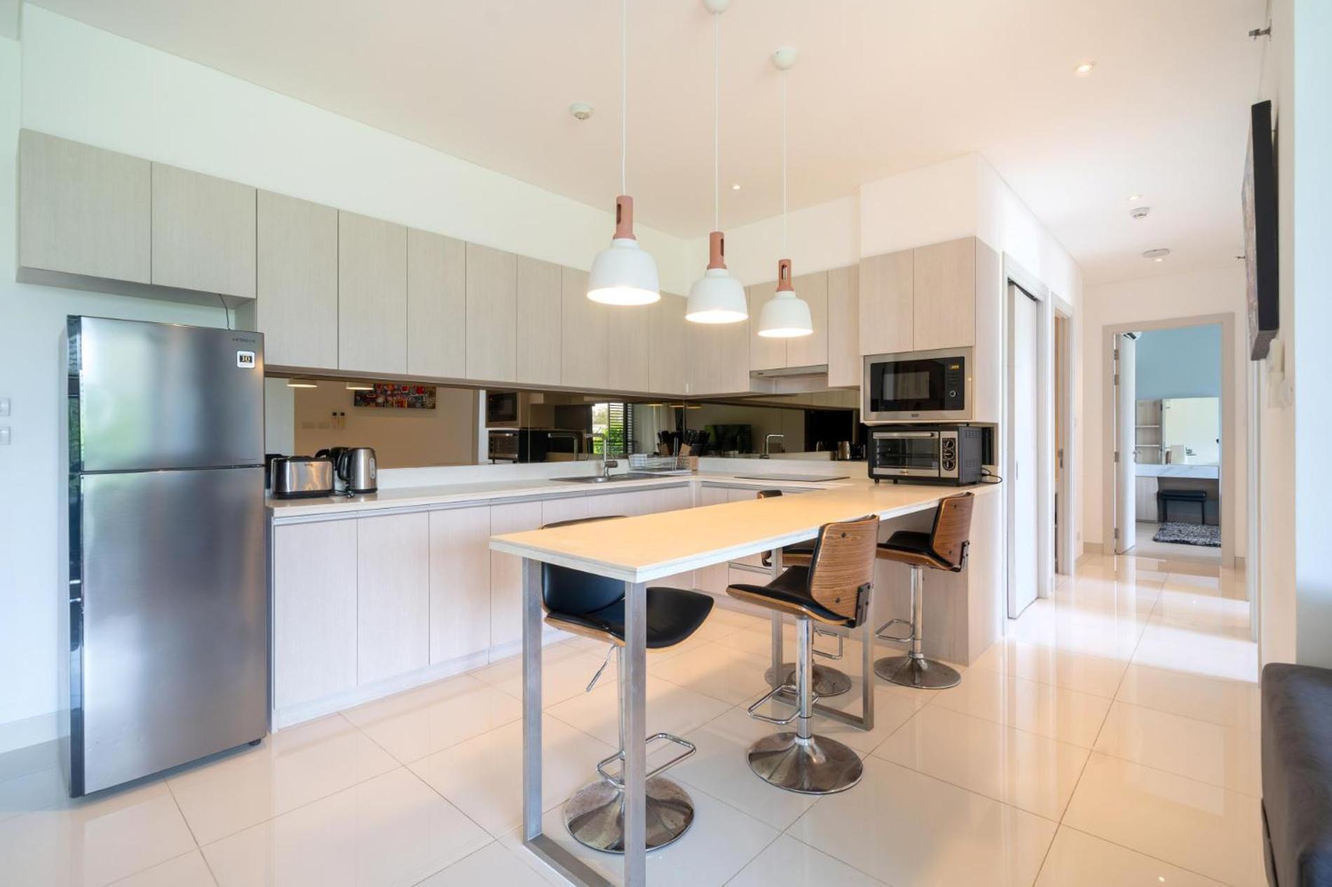 Deluxe At Cassia Residences By Lofty Apartment