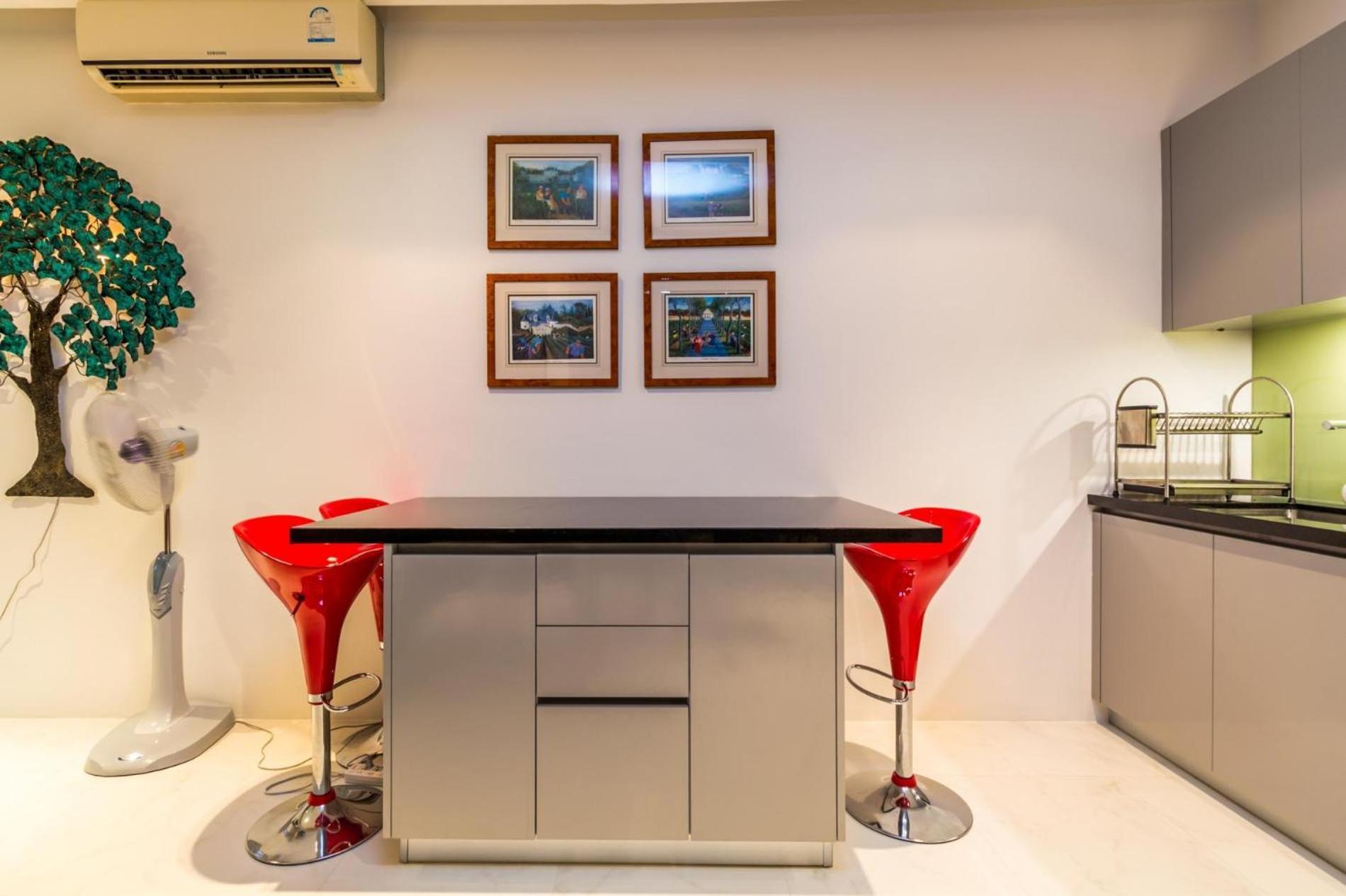 Vila Sea View -private Pool, Jacuzzi, Maid Pantai Kamala