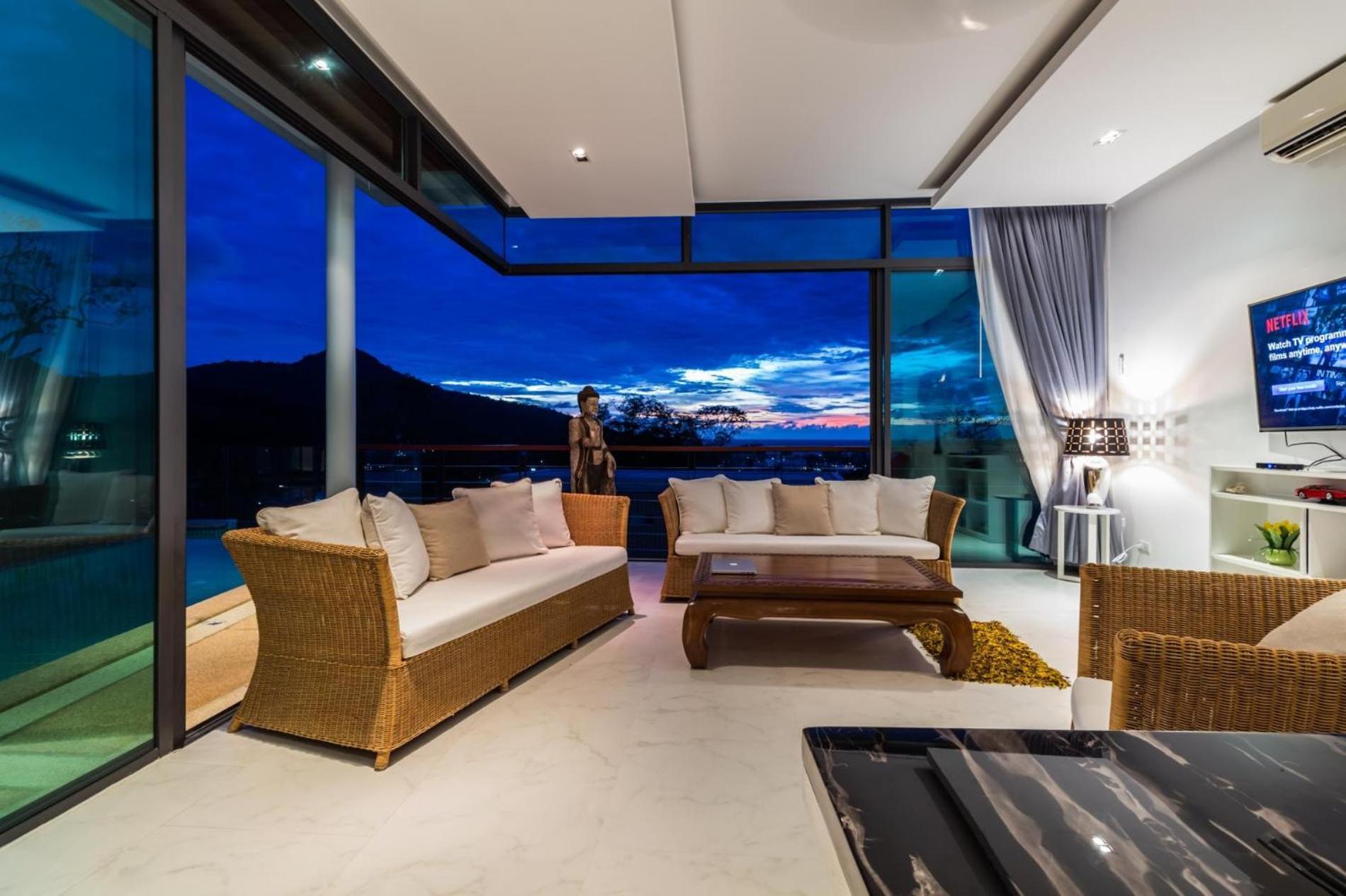 Sea View -private Pool, Jacuzzi, Maid Vila *