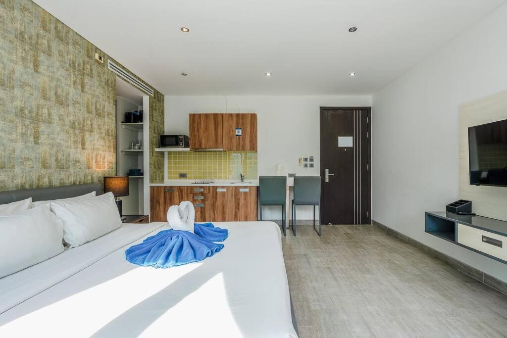 Minuets 2 Twin & Spa! C152 * Patong