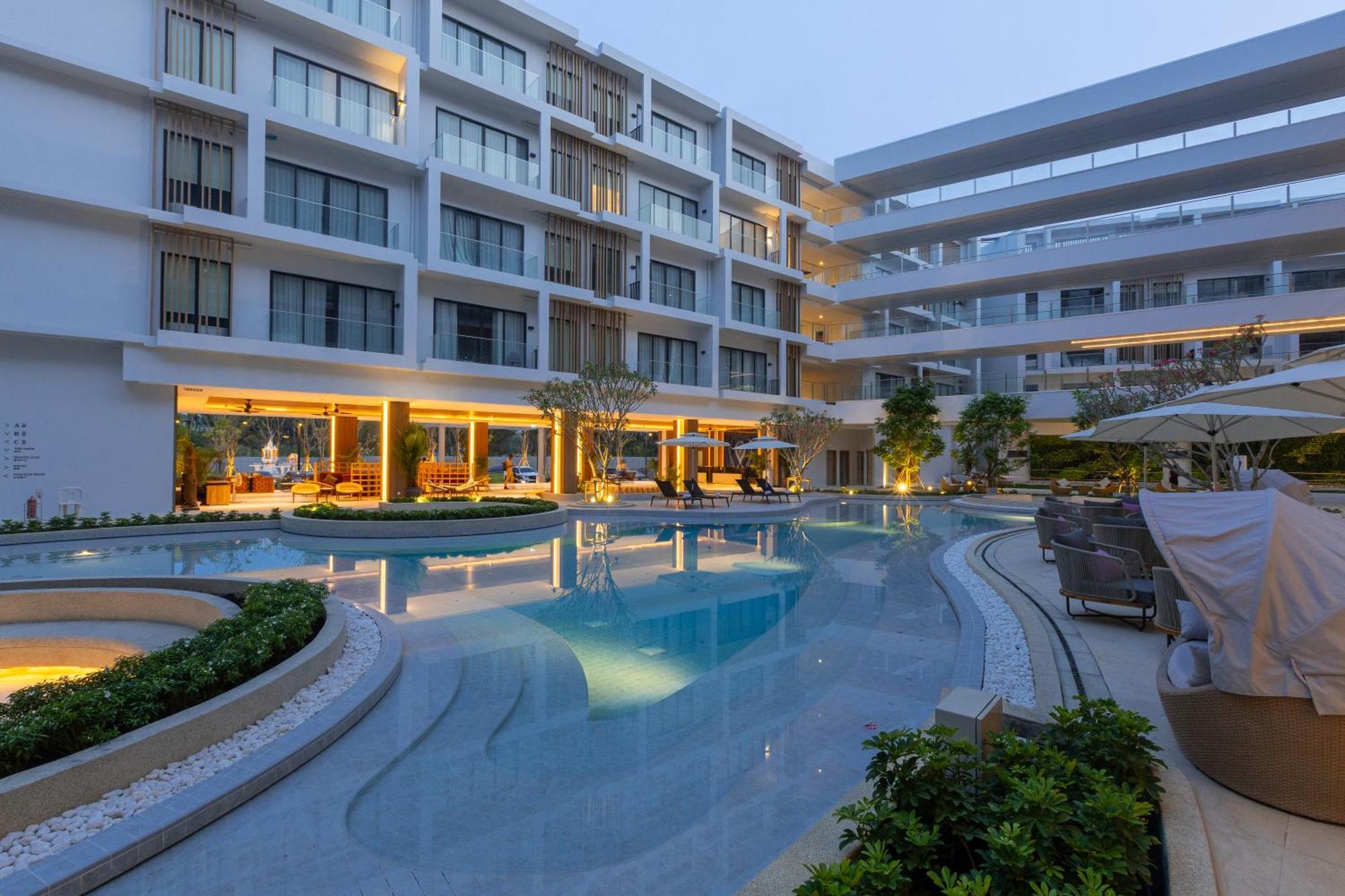 Laya Phuket Island Resort Layan Beach (Phuket)
