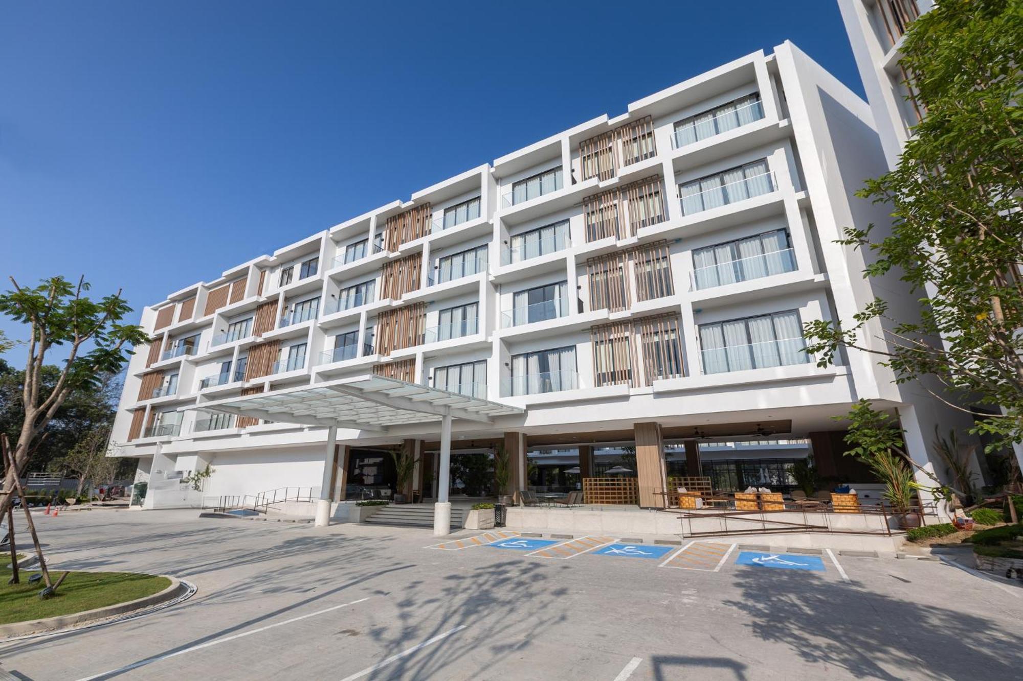 Laya Phuket Island 5* Layan Beach (Phuket)
