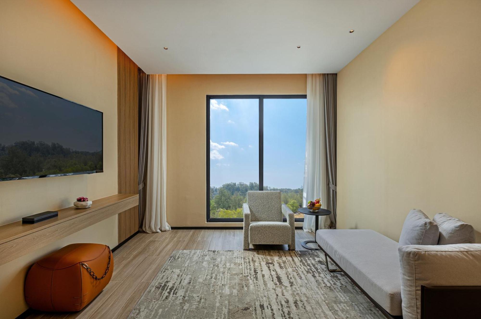 Laya Phuket Island 5*
