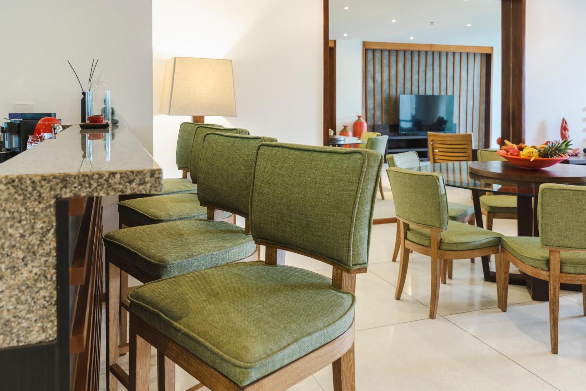 Hidden Oasis Spacious Luxury, 50 Meter From Apartment