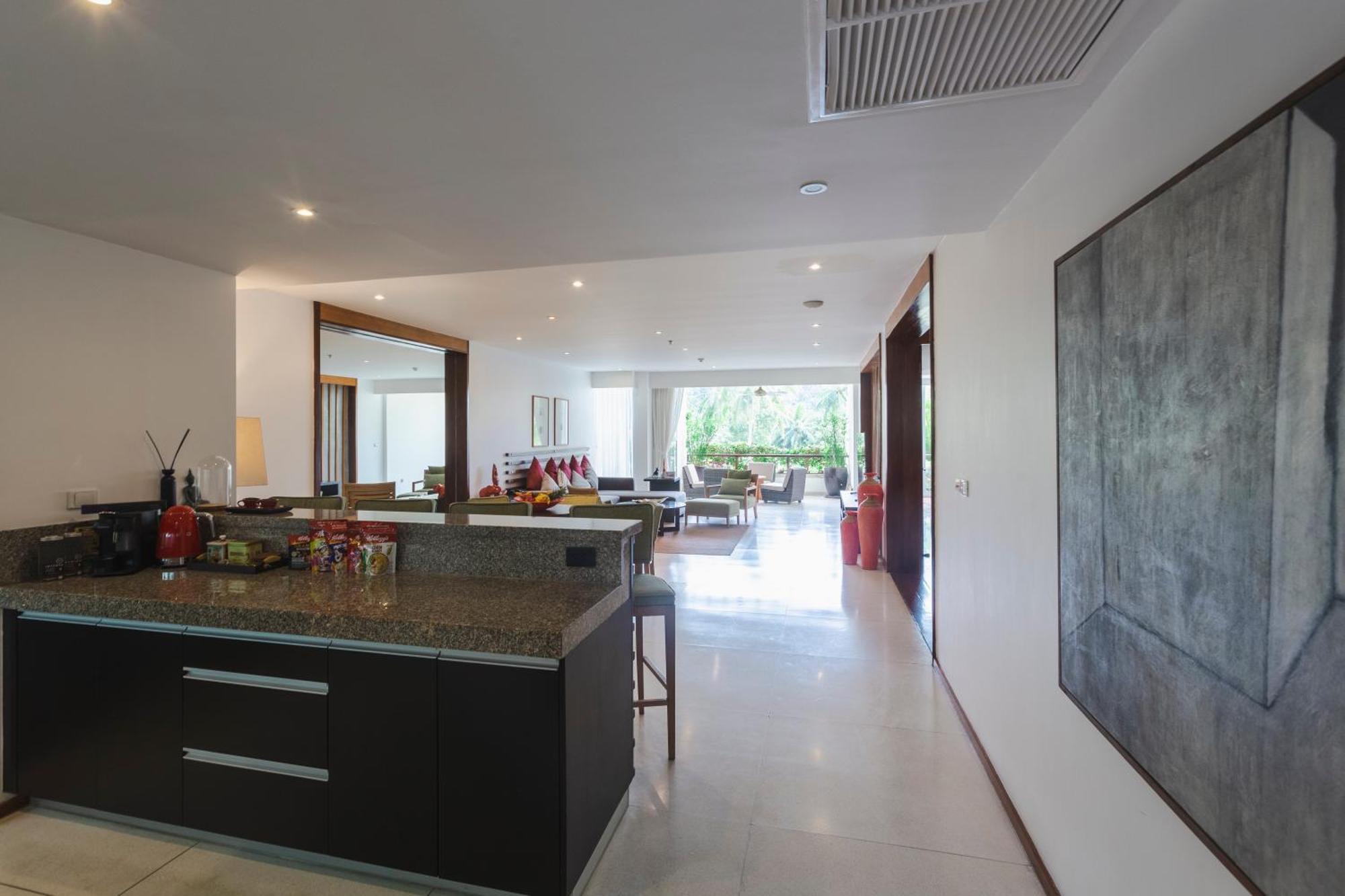 Hidden Oasis Spacious Luxury, 50 Meter From Apartment Surin Beach (Phuket)