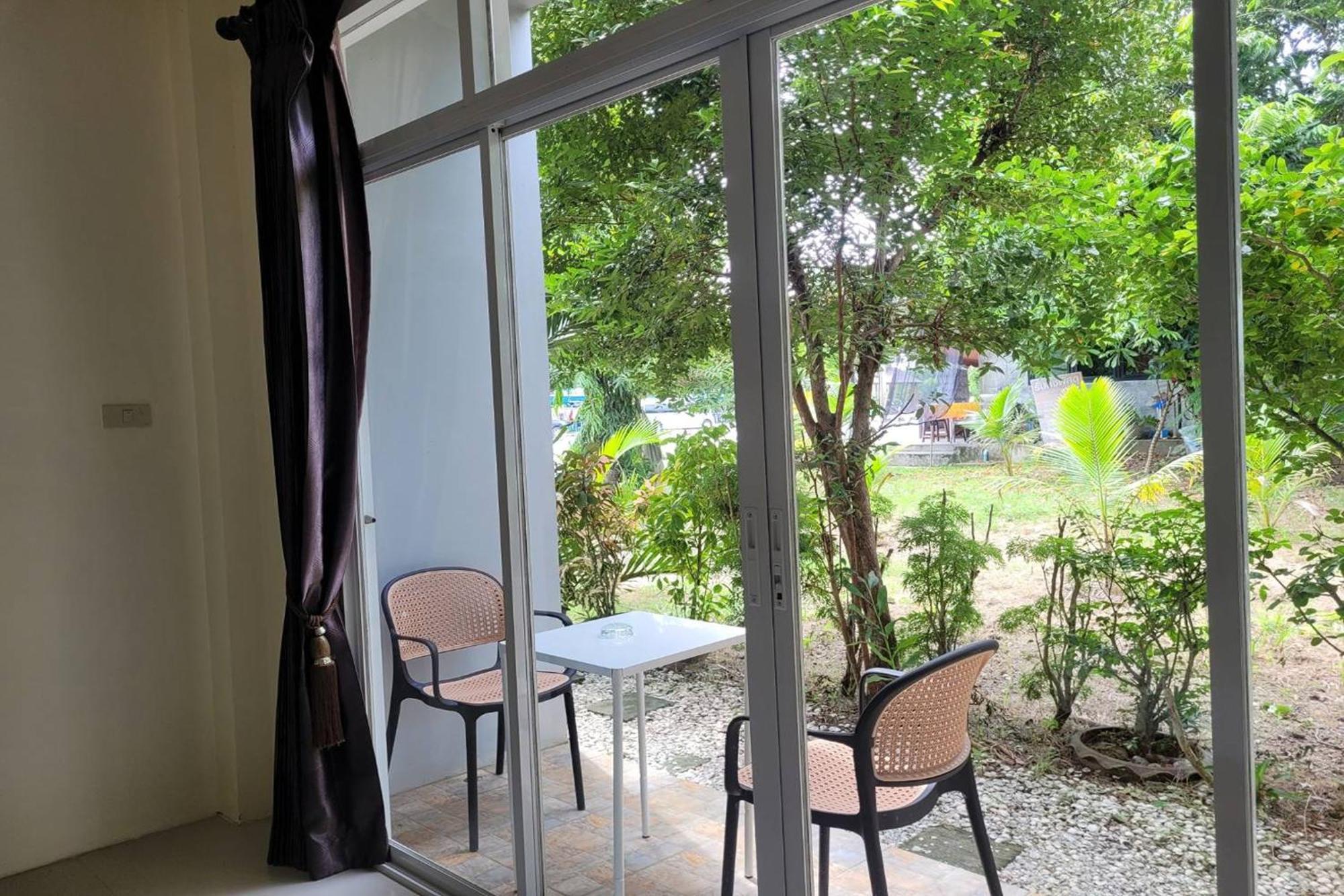 Snooze Phuket - Free Shuttle To Bang Rong Pier Hotel Pa Khlok