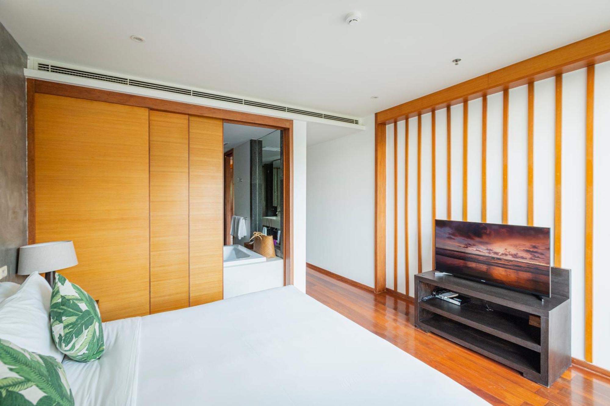 Hidden Oasis Spacious Luxury, 50 Meter From Apartment *