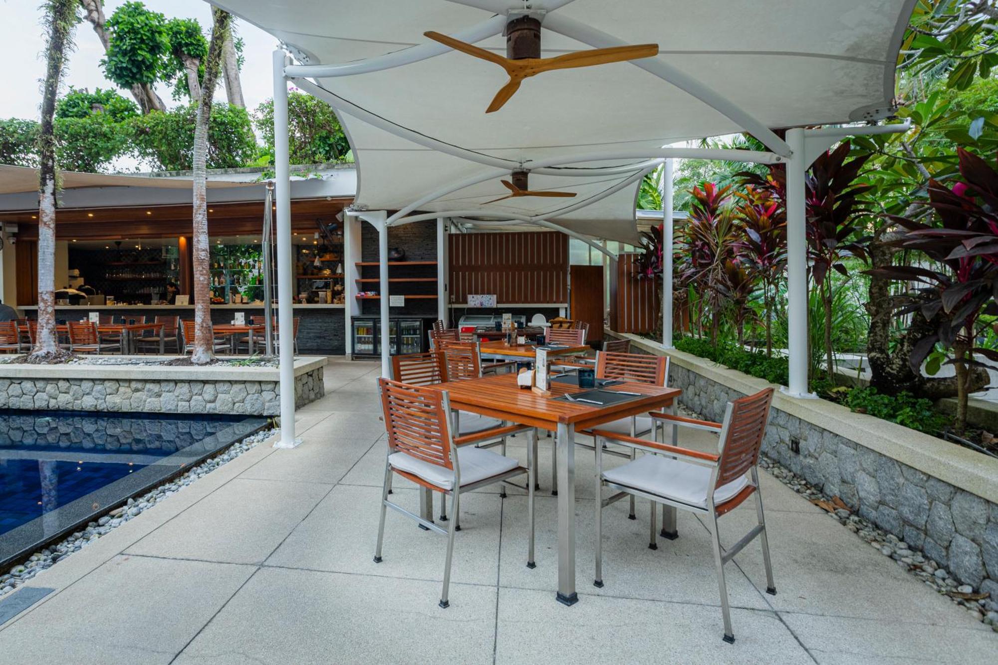 Apartment Hidden Oasis Spacious Luxury, 50 Meter From *