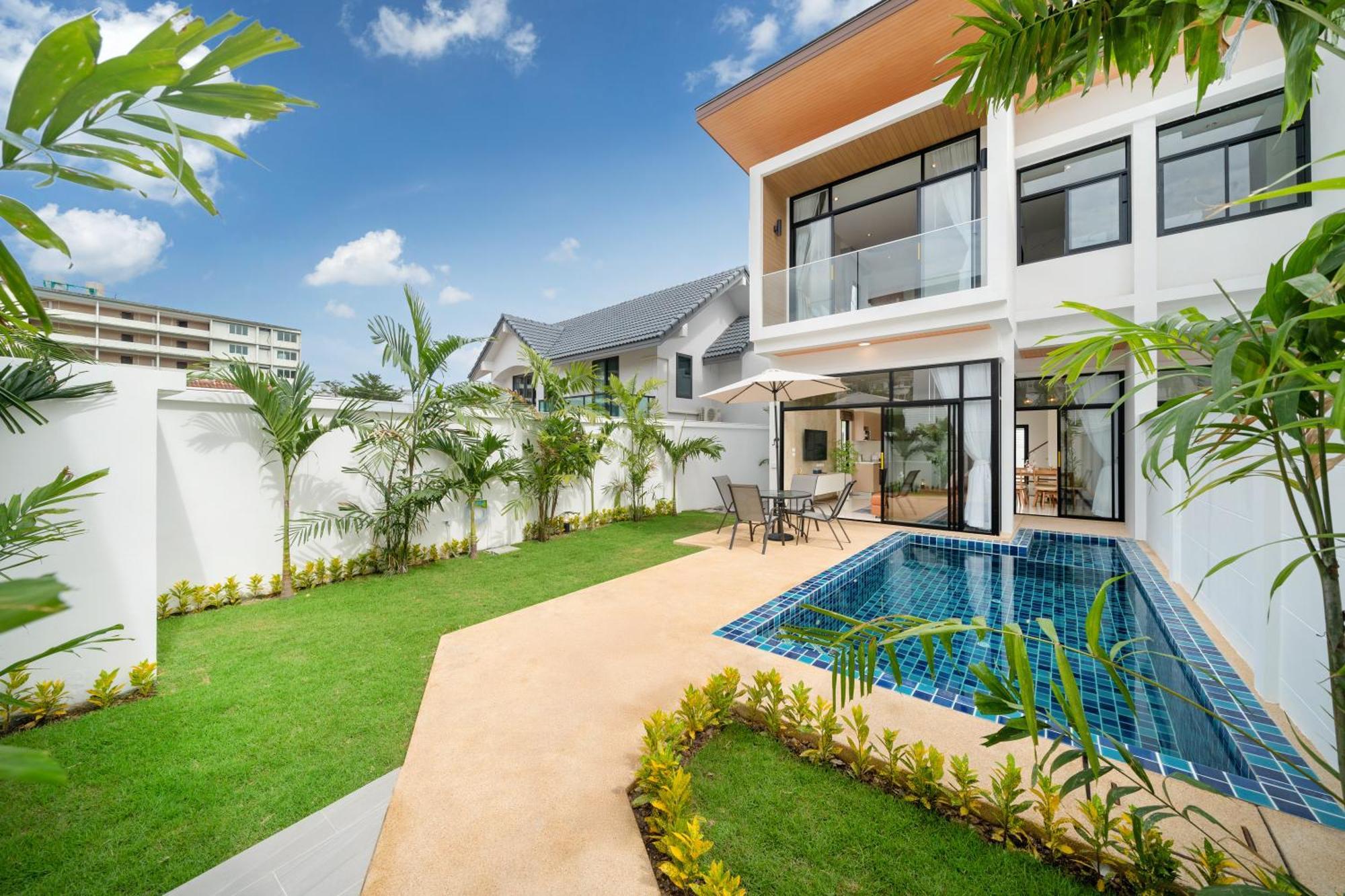 Goldena Twin Private Pool Villa Kamala Beach