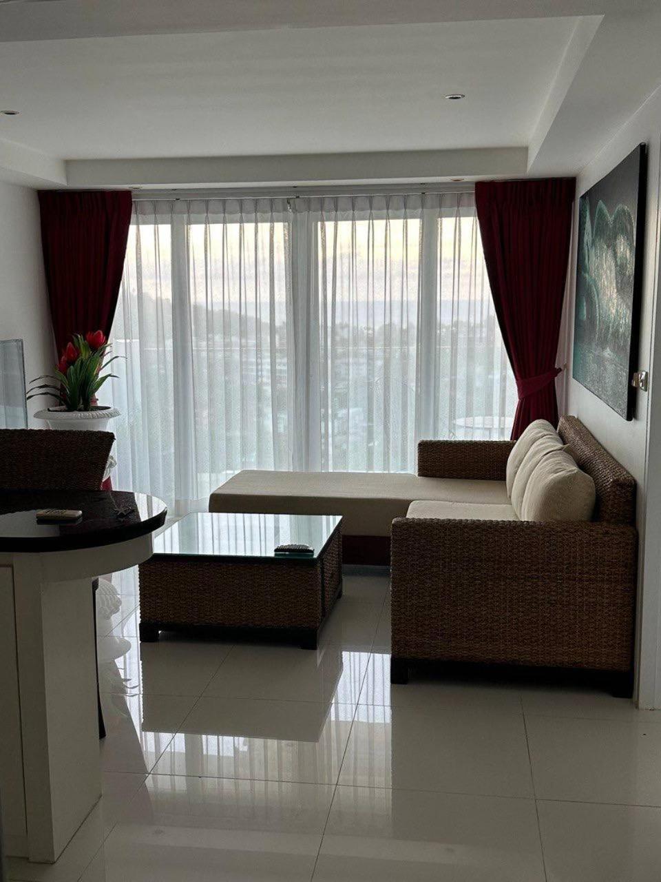 Apartment Ocean View Residences!