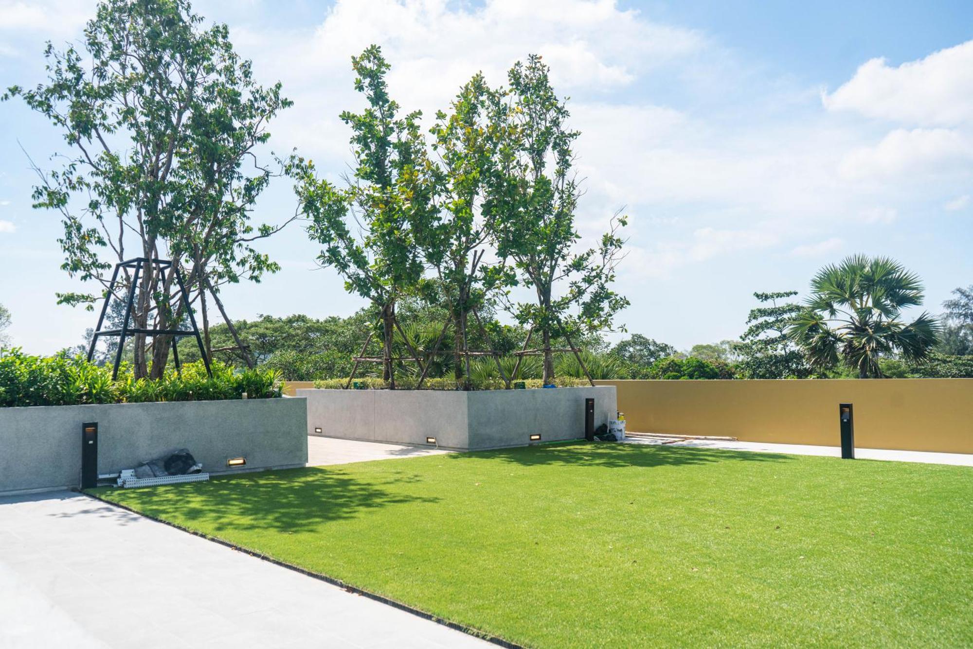 Laguna Beachside Residences Apartamens, Walking Distance To The Sea *