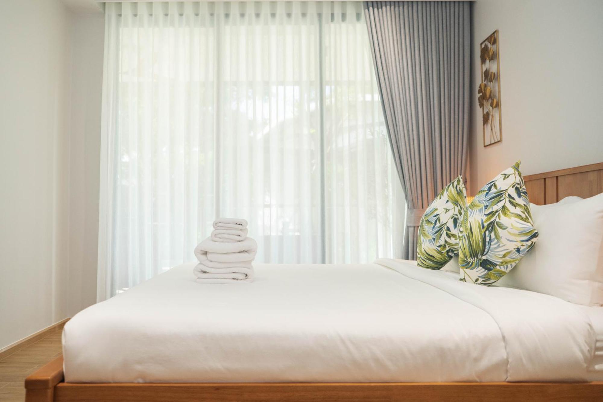 Laguna Beachside Residences Apartamens, Walking Distance To The Sea Appartement *
