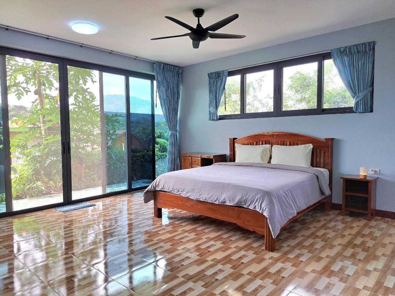 Seaview Eagles Nest Appartement
