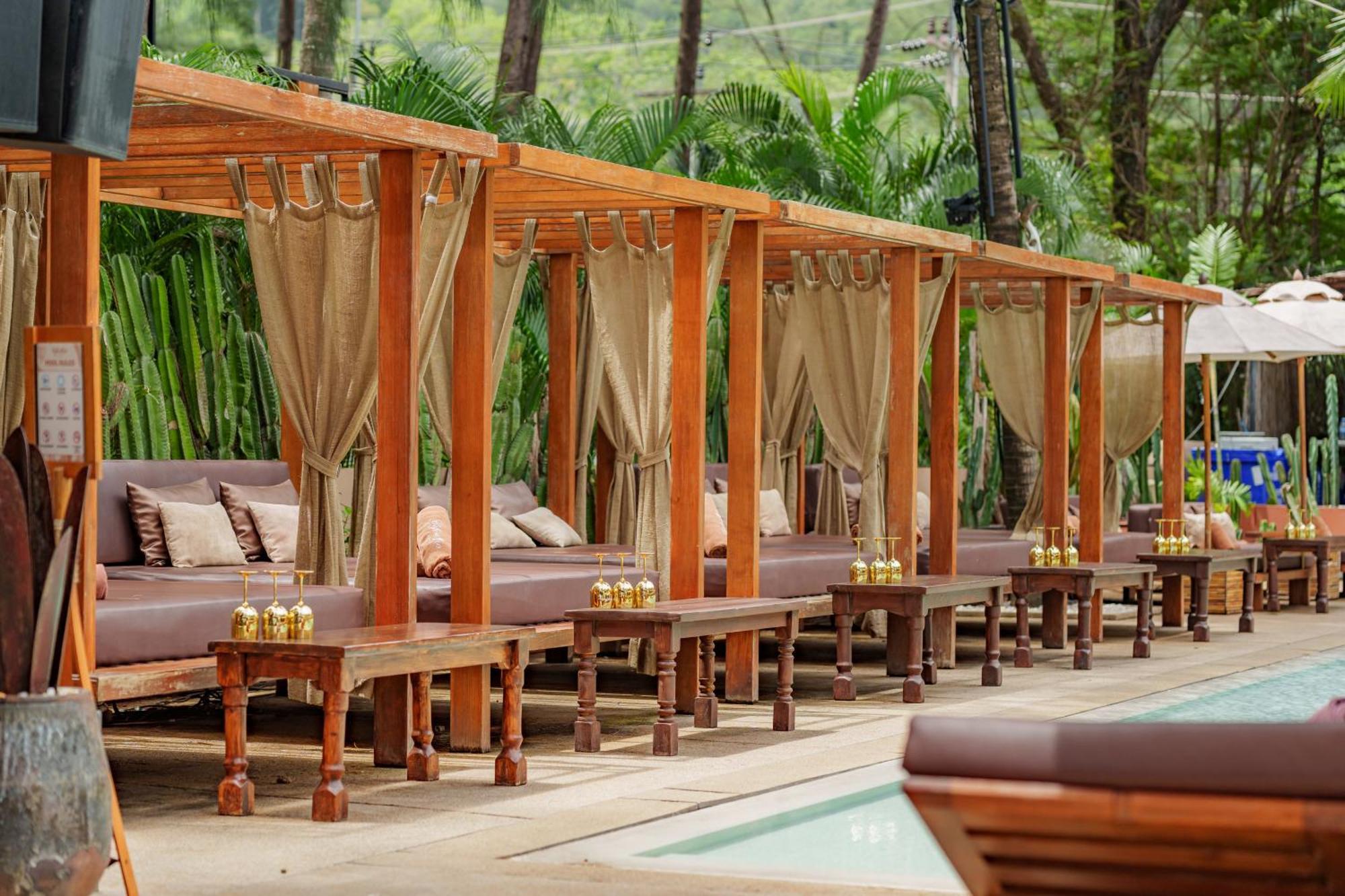 Hotel Cafe Del Mar Phuket - & Penthouse 5*
