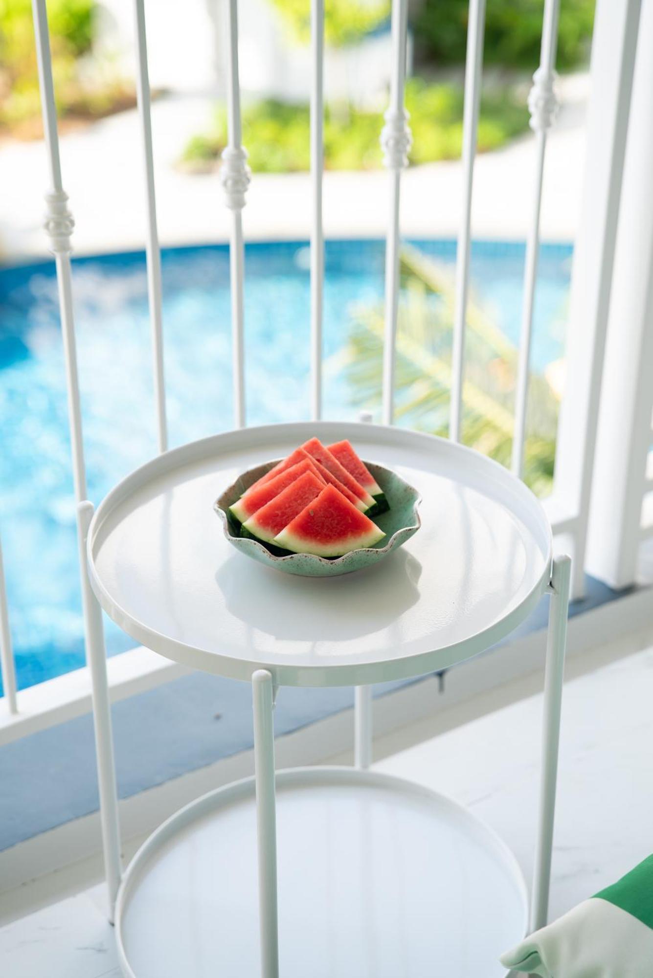Title Halo Romantic Apartment *
