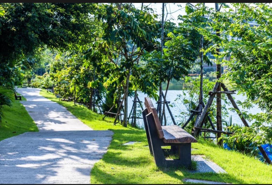 Appartement Miracle Lakeview Chalong