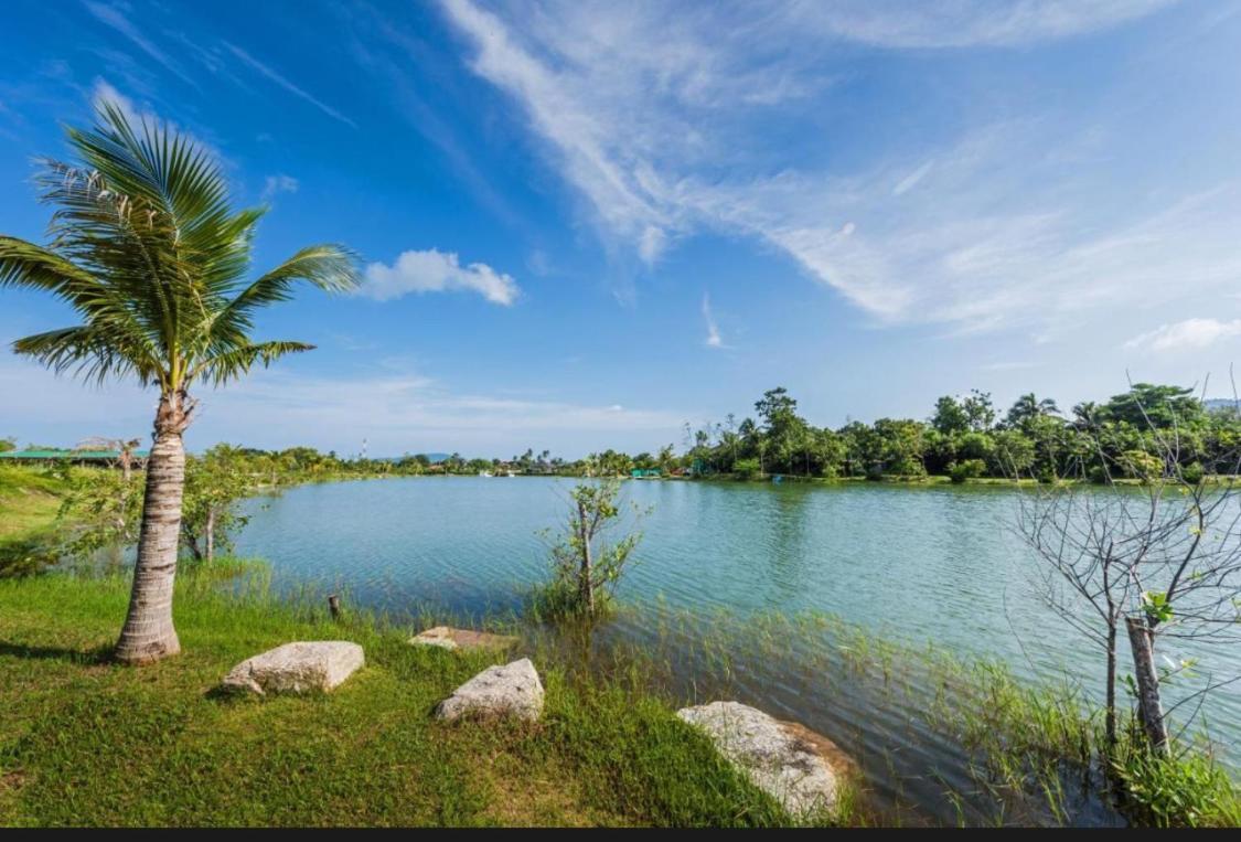 Miracle Lakeview * Chalong