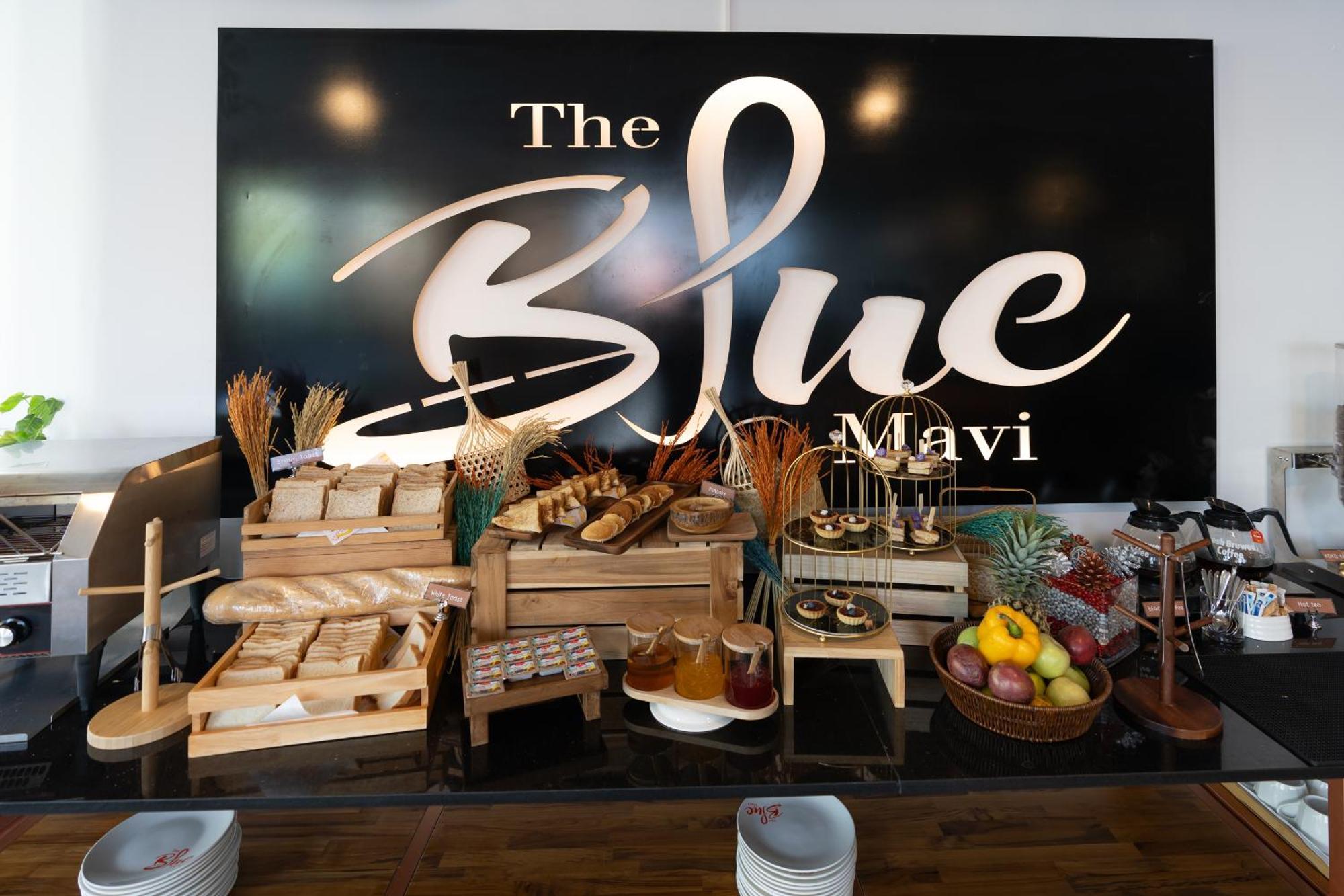 The Blue Mavi