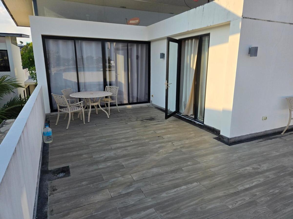 Villa 4 Bedroom Laguna Pool
