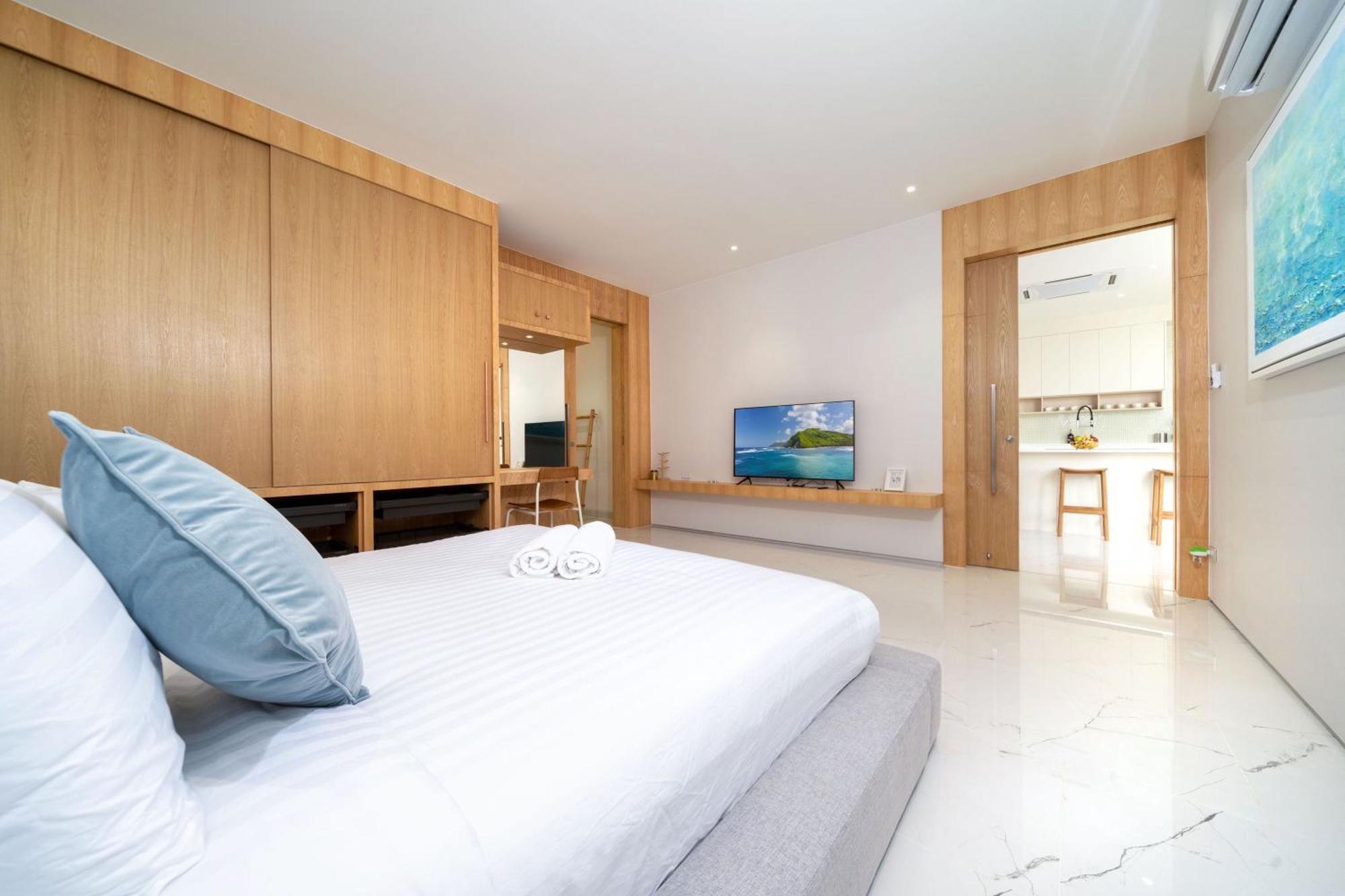 New Elegance & Tropical Luxury - 4br Pool In Lux Pride 2 V8 Residence, Near Laguna Ban Pak Lak