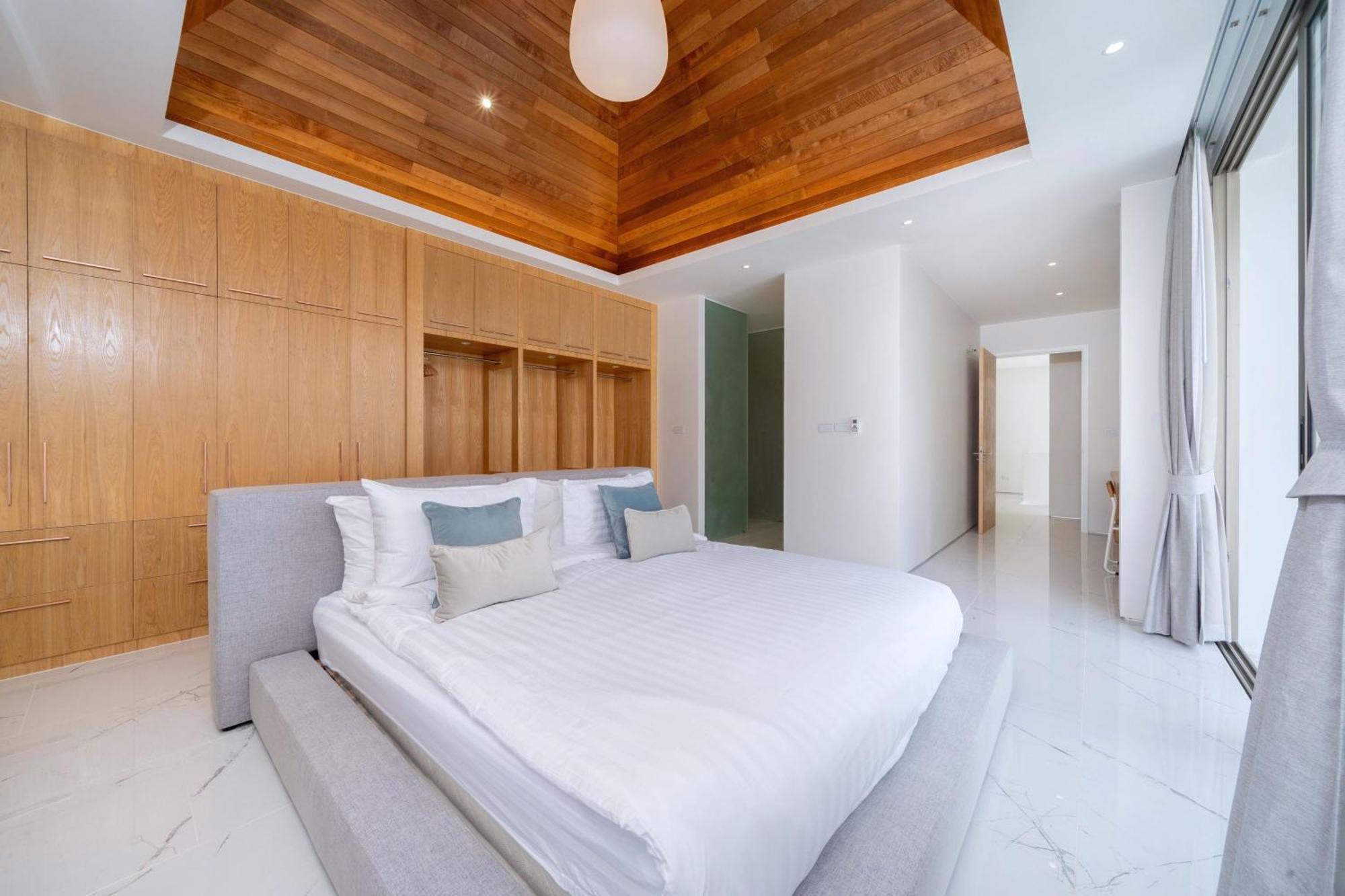 New Elegance & Tropical Luxury - 4br Pool In Lux Pride 2 V8 Residence, Near Laguna