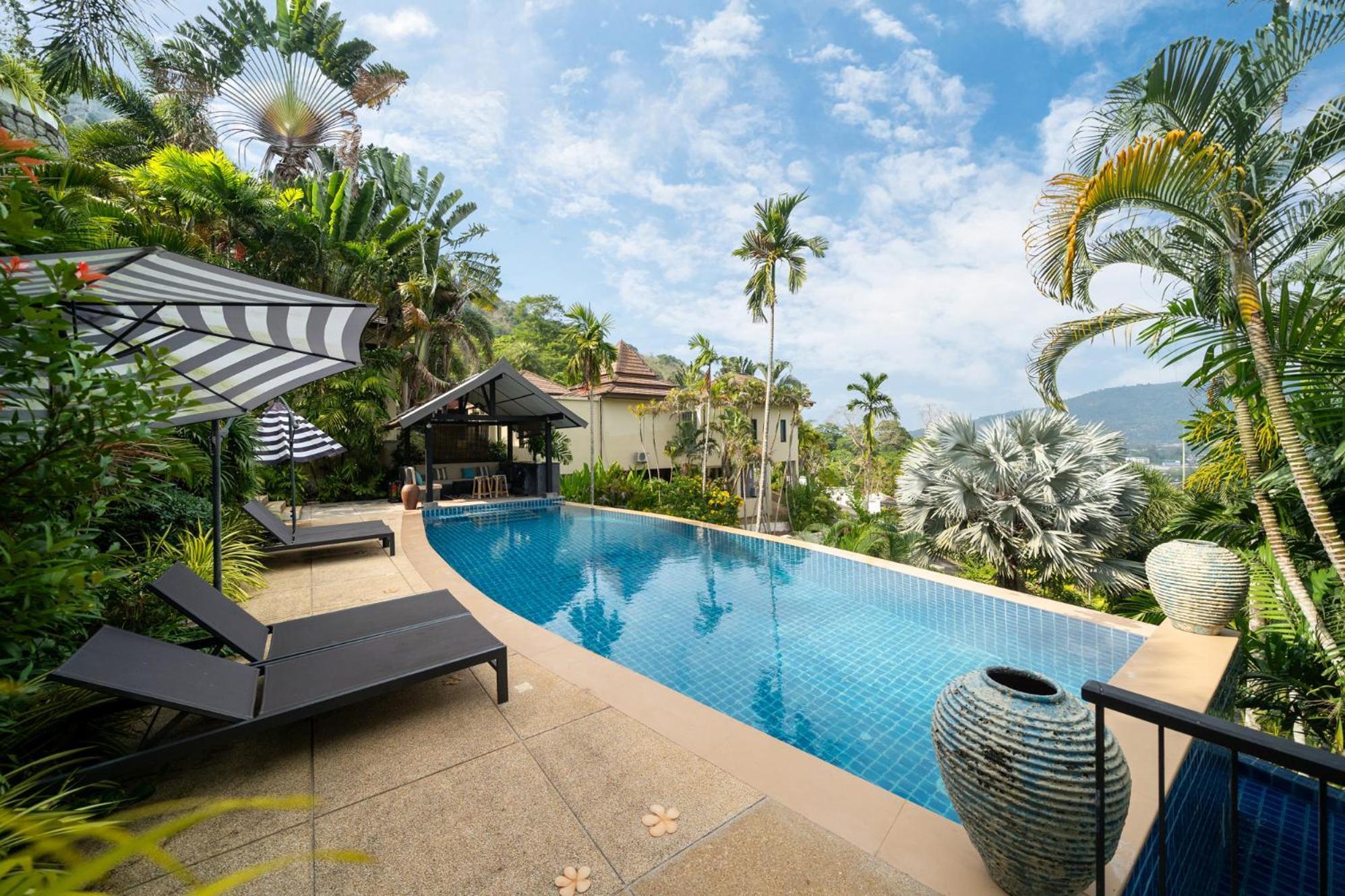 Kinnaree Grand - Pool, Panoramic Views, Maid * Praia de Kamala