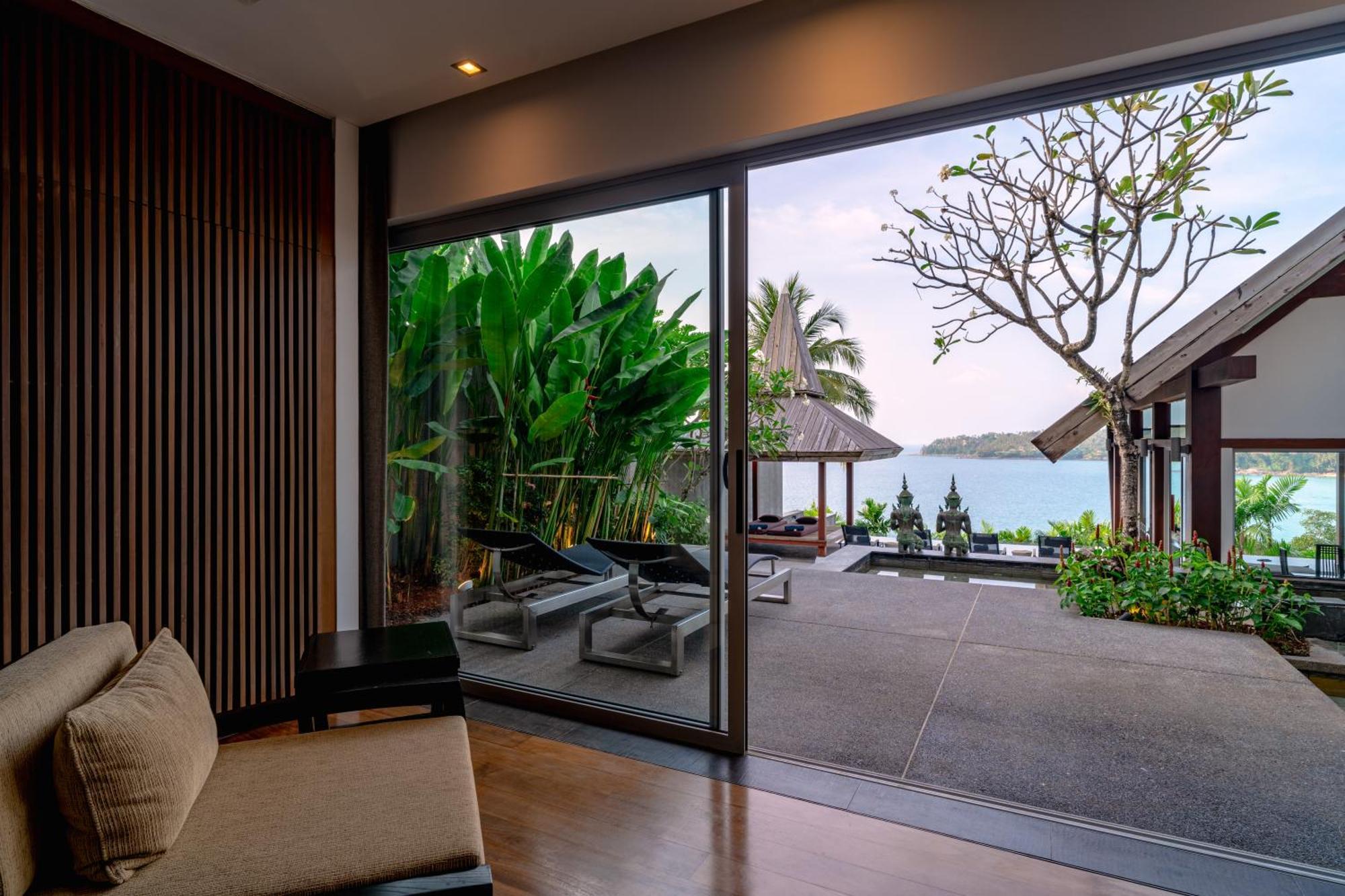 Oceanfront With Ocean And Views * Strand Surin