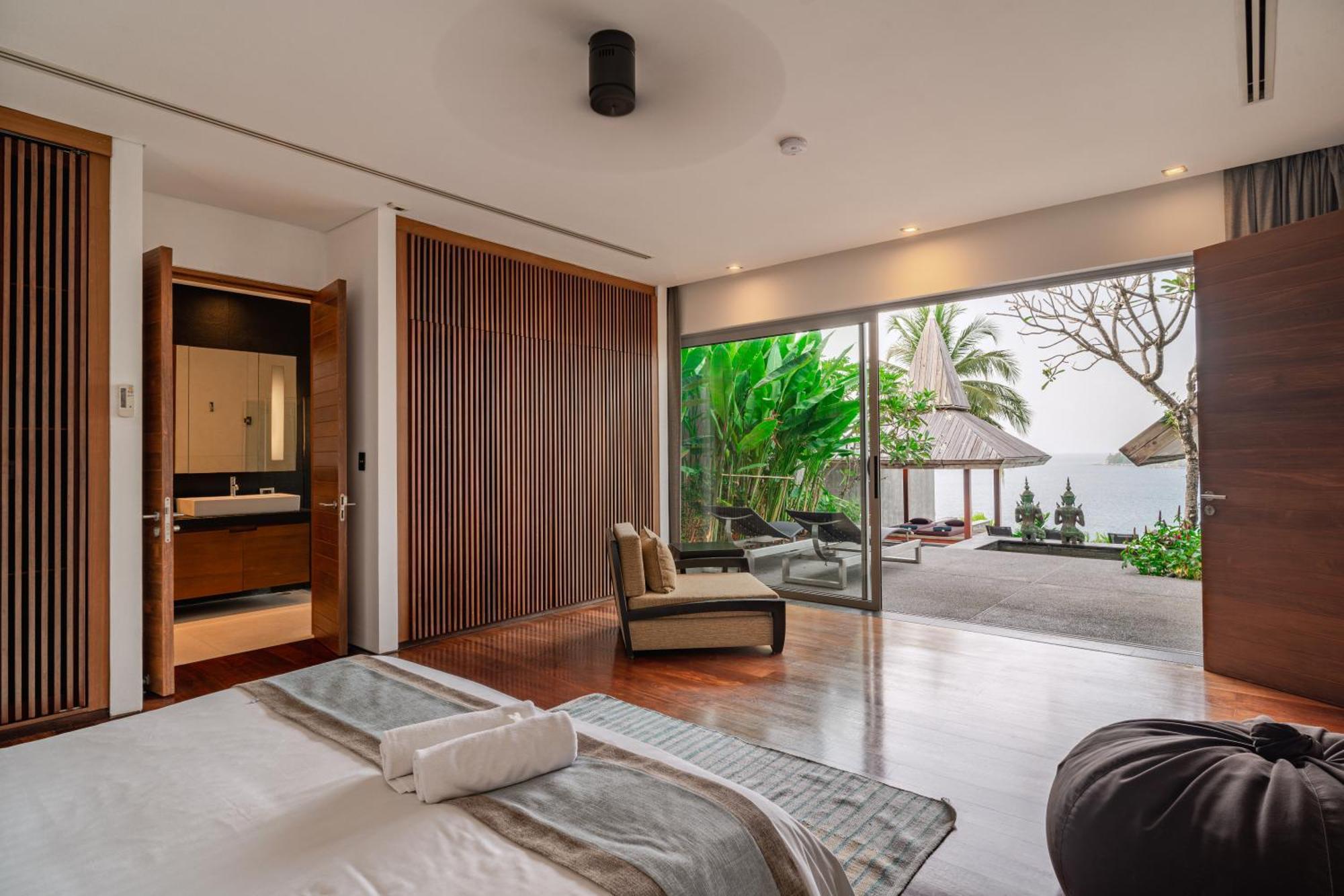 Oceanfront With Ocean And Views Strand Surin