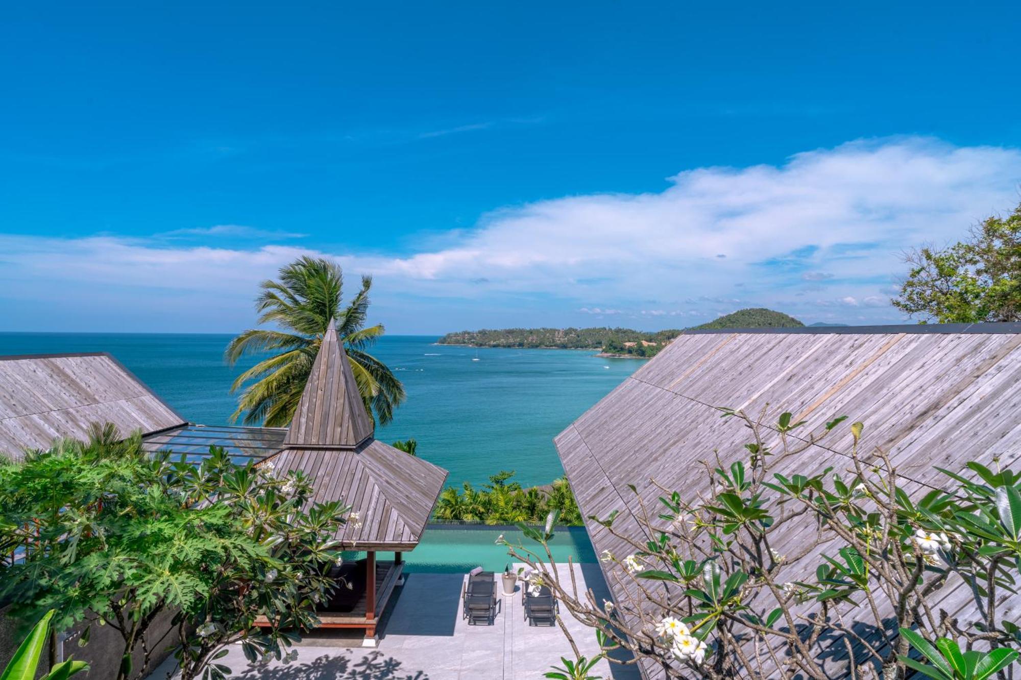 Oceanfront With Ocean And Views Strand Surin