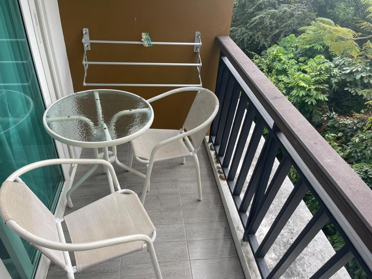 Two Miamistyle Perfect For Digital Nomads