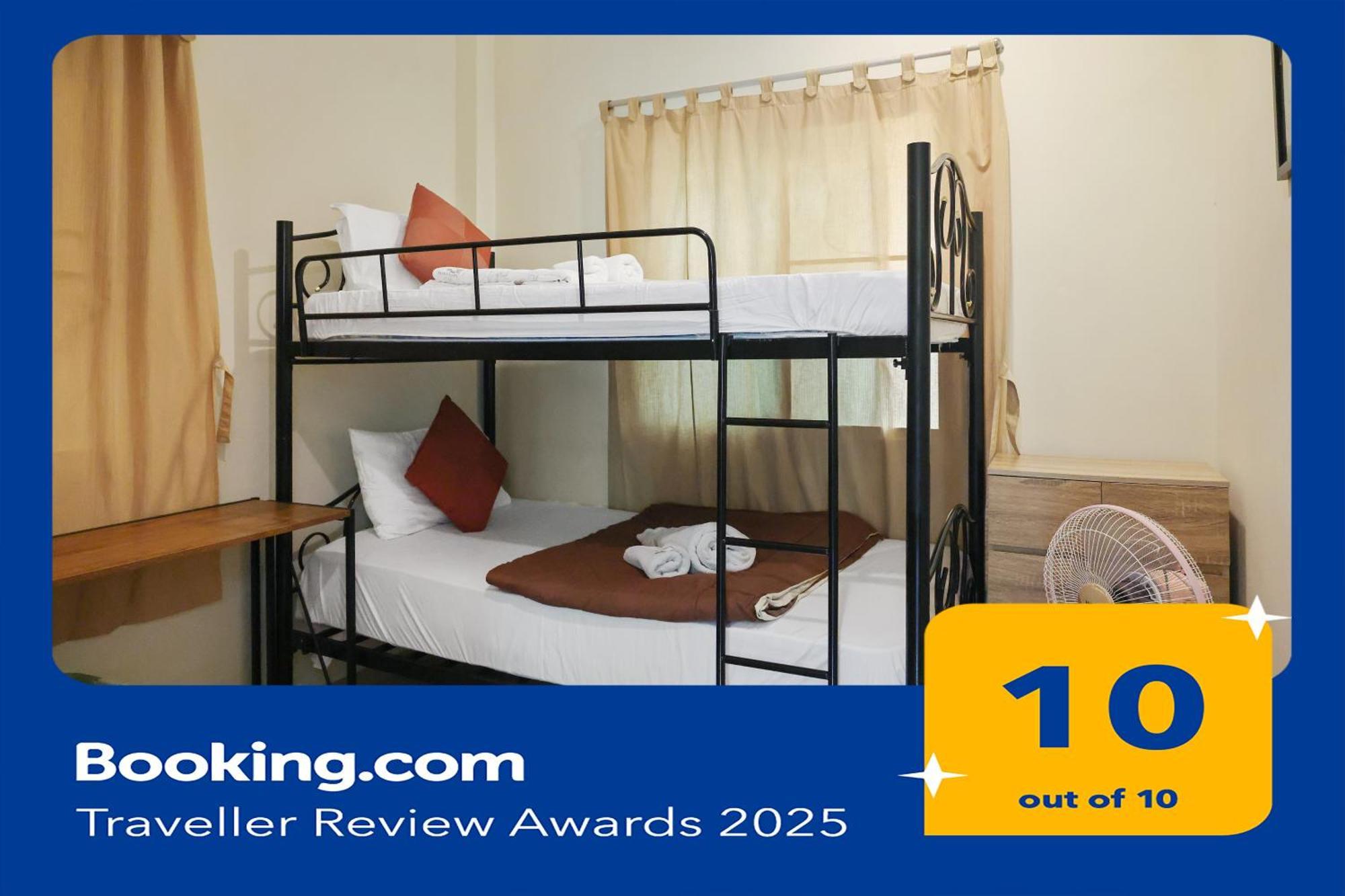 Villa Phuket-chalong 3-bedrooms 240m2 Private Xlarge Family *
