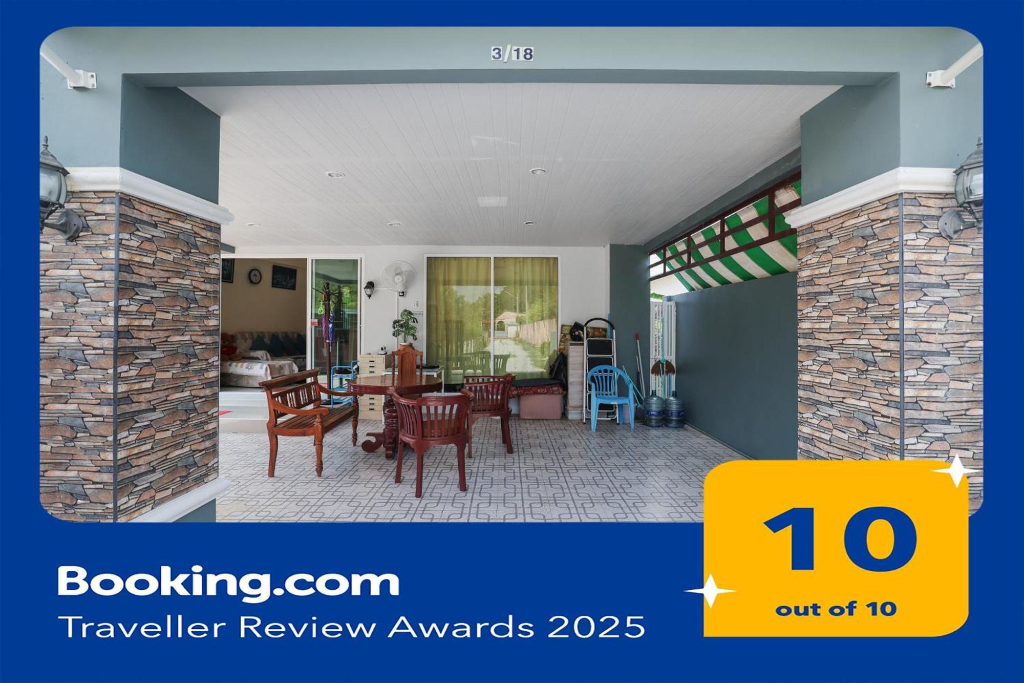 Phuket-chalong 3-bedrooms 240m2 Private Xlarge Family