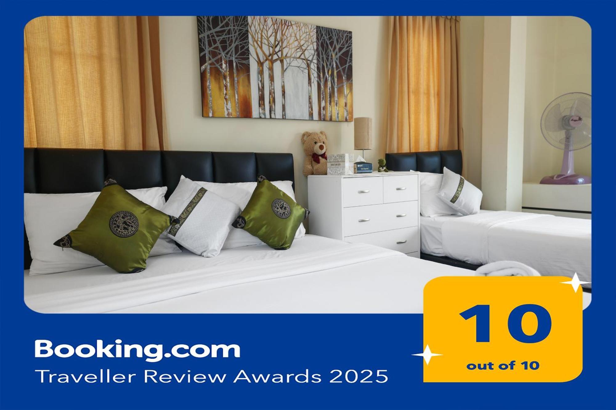 Phuket-chalong 3-bedrooms 240m2 Private Xlarge Family Villa Chalong