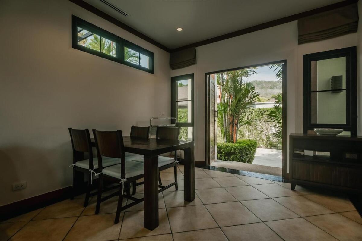 New Rose Pool Villa, The Perfect Private Oasis *