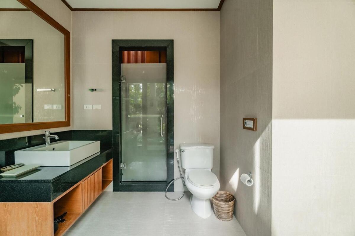 New Rose Pool Villa, The Perfect Private Oasis *