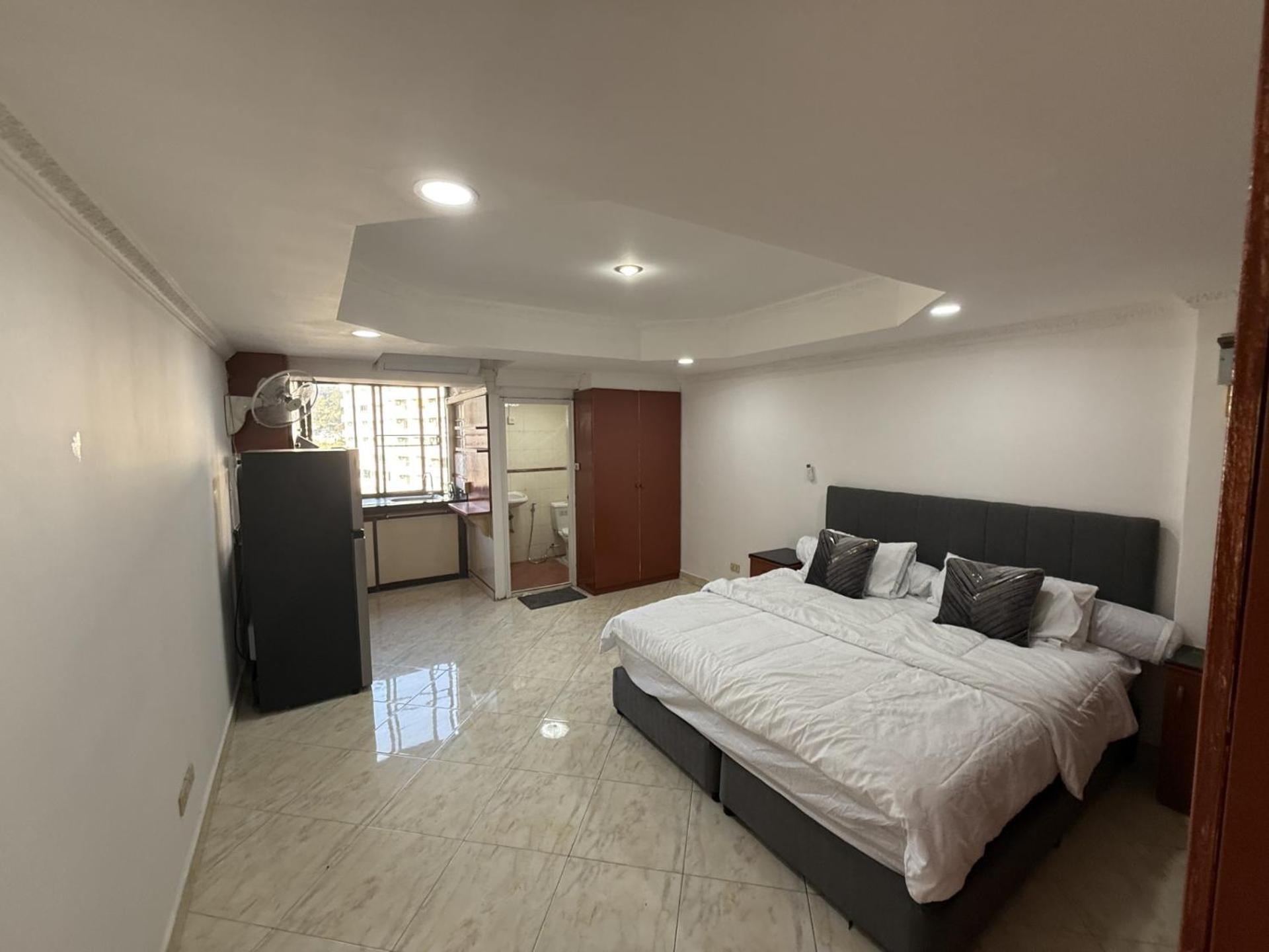 Condotel - 8th Floor - 28 Sqm - King Bed, Kitchen, Private Bathroom, Seating Area, Tv With Free Wifi, Walking Distance To The *