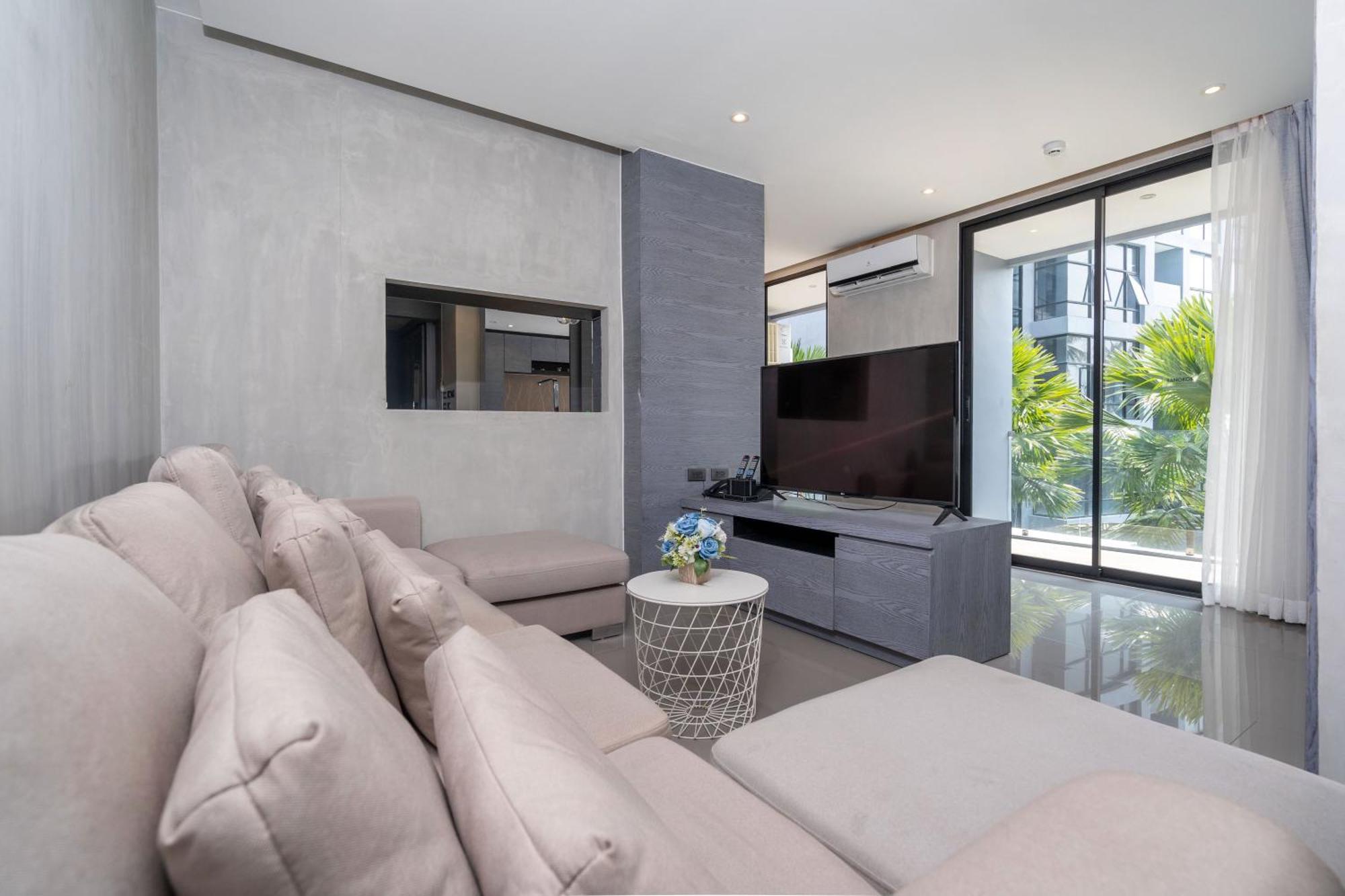 Apartment Tropical Pool View 2 Bedroom B207-8 In Citygate *